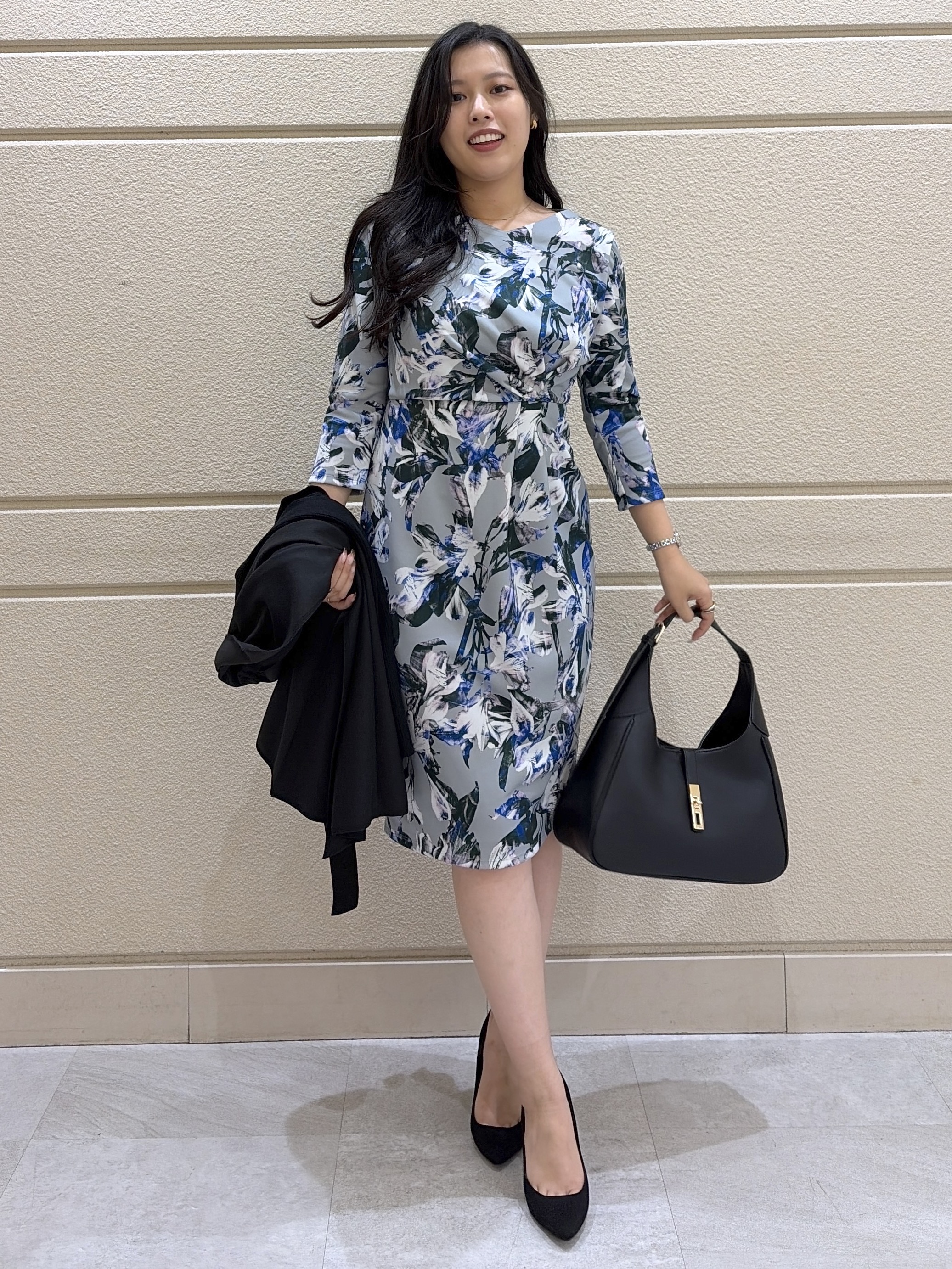 Momokaさんの「COUP DE CHANCE｜【手洗い可／日本製】花柄タイトワンピース」を使ったコーディネート