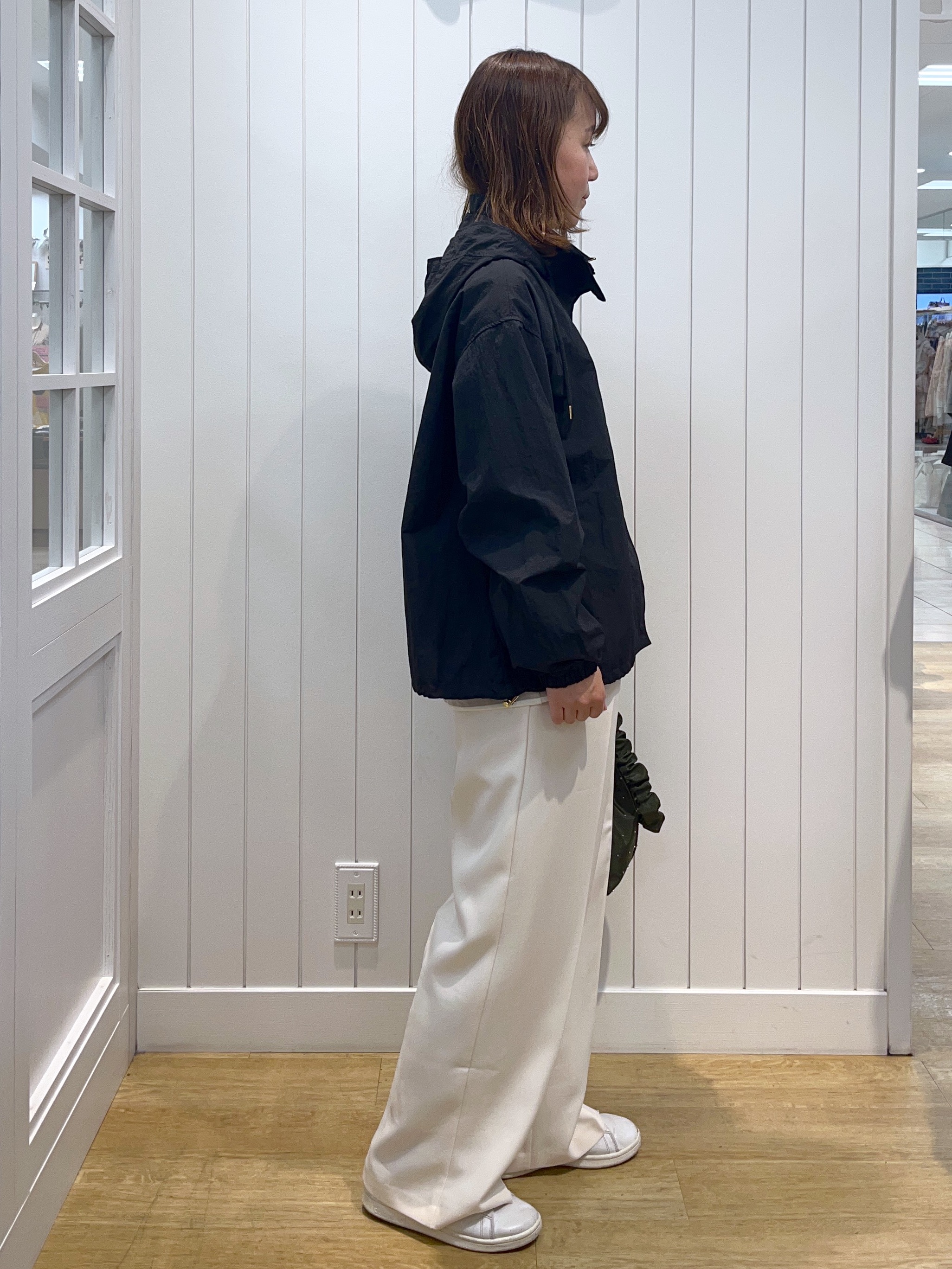 takayamaさんの「Dessin｜【撥水/2WAY/洗える】フード取り外し可能 撥水ナイロンマンパ」を使ったコーディネート