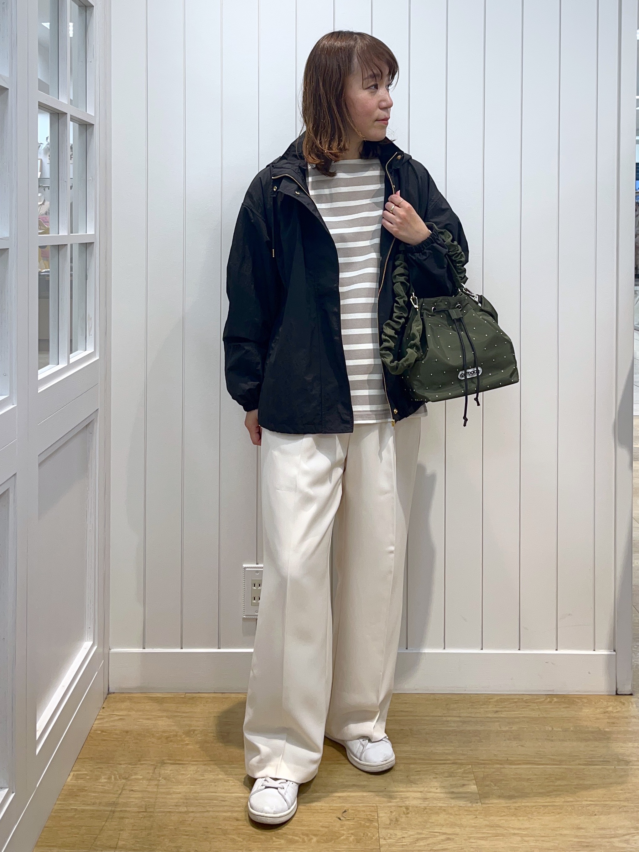 takayamaさんの「Dessin｜【撥水/2WAY/洗える】フード取り外し可能 撥水ナイロンマンパ」を使ったコーディネート