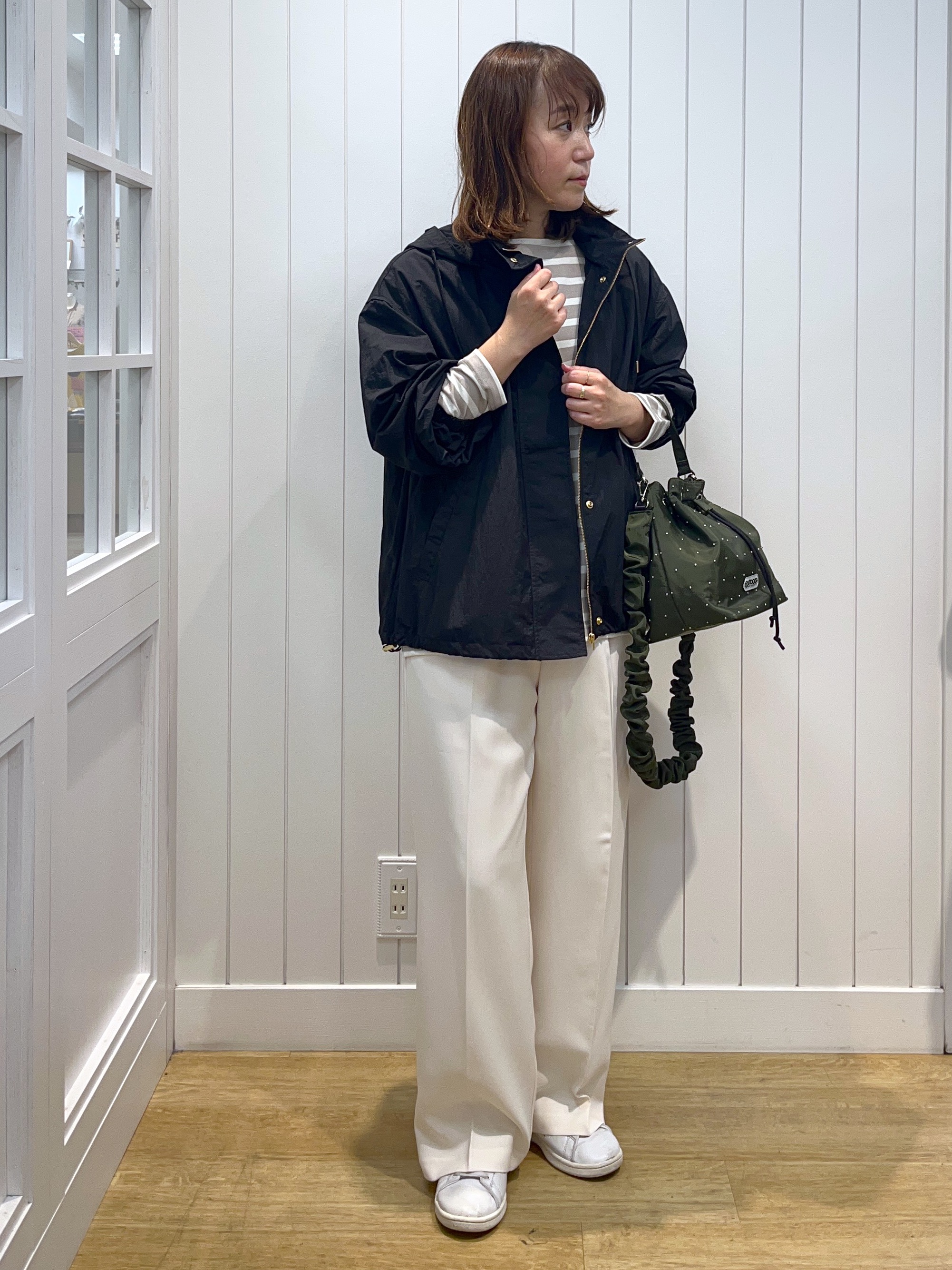 takayamaさんの「Dessin｜【撥水/2WAY/洗える】フード取り外し可能 撥水ナイロンマンパ」を使ったコーディネート