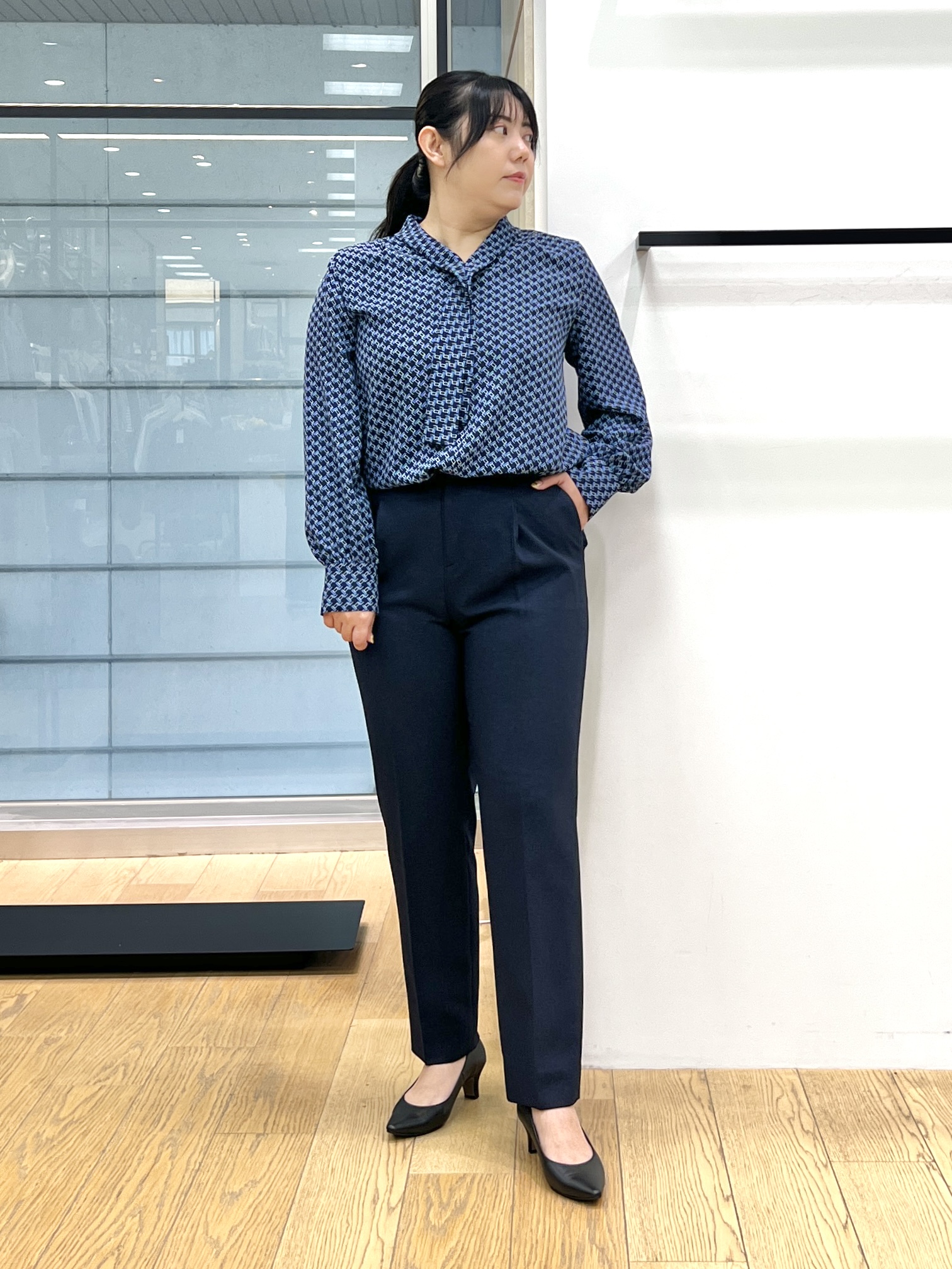 shimaさんの「INDIVI｜【洗える／通勤／スーツ】メランジストレッチ テーラードカラージャケット」を使ったコーディネート