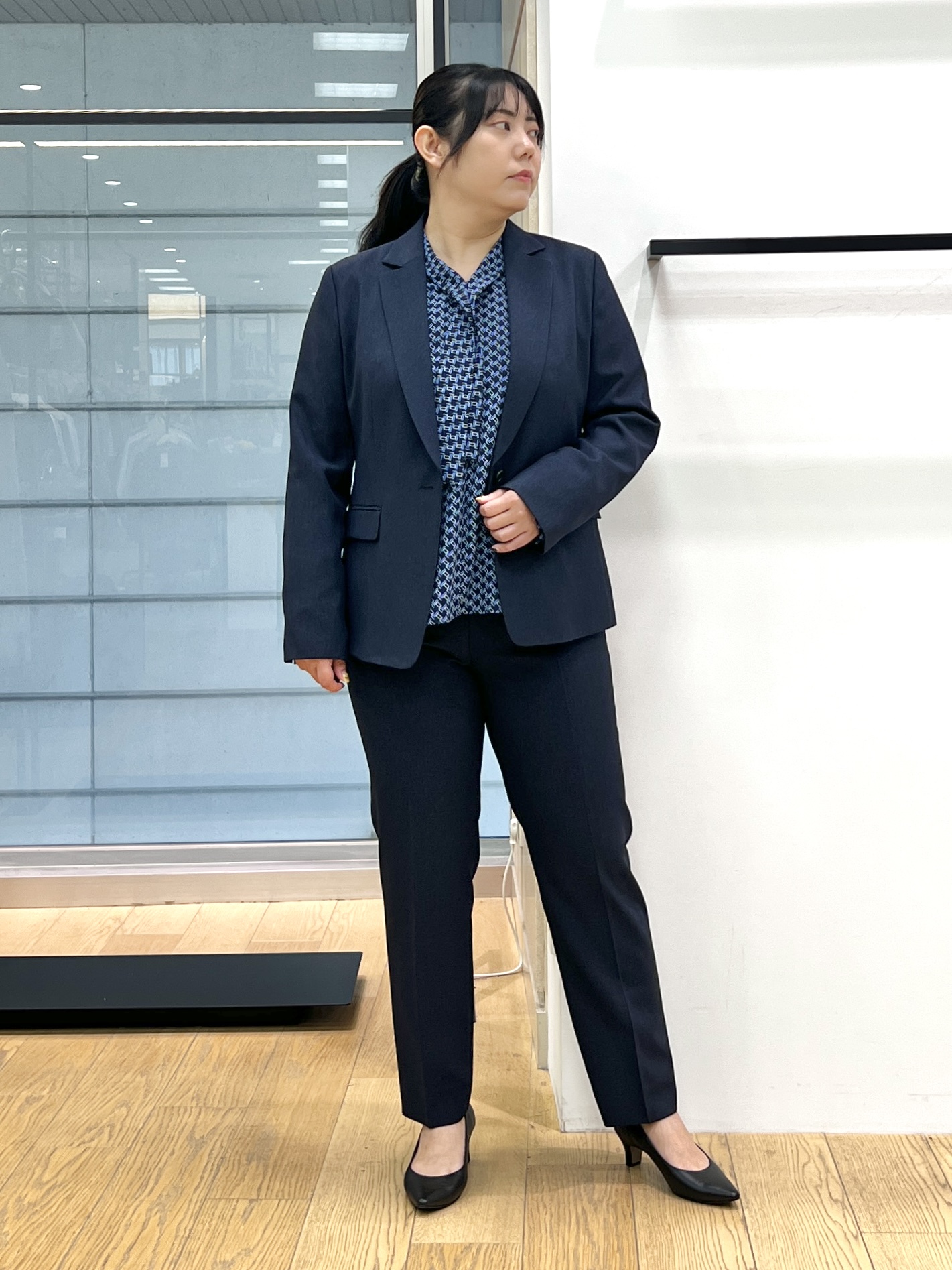 shimaさんの「INDIVI｜【洗える／通勤／スーツ】メランジストレッチ テーラードカラージャケット」を使ったコーディネート