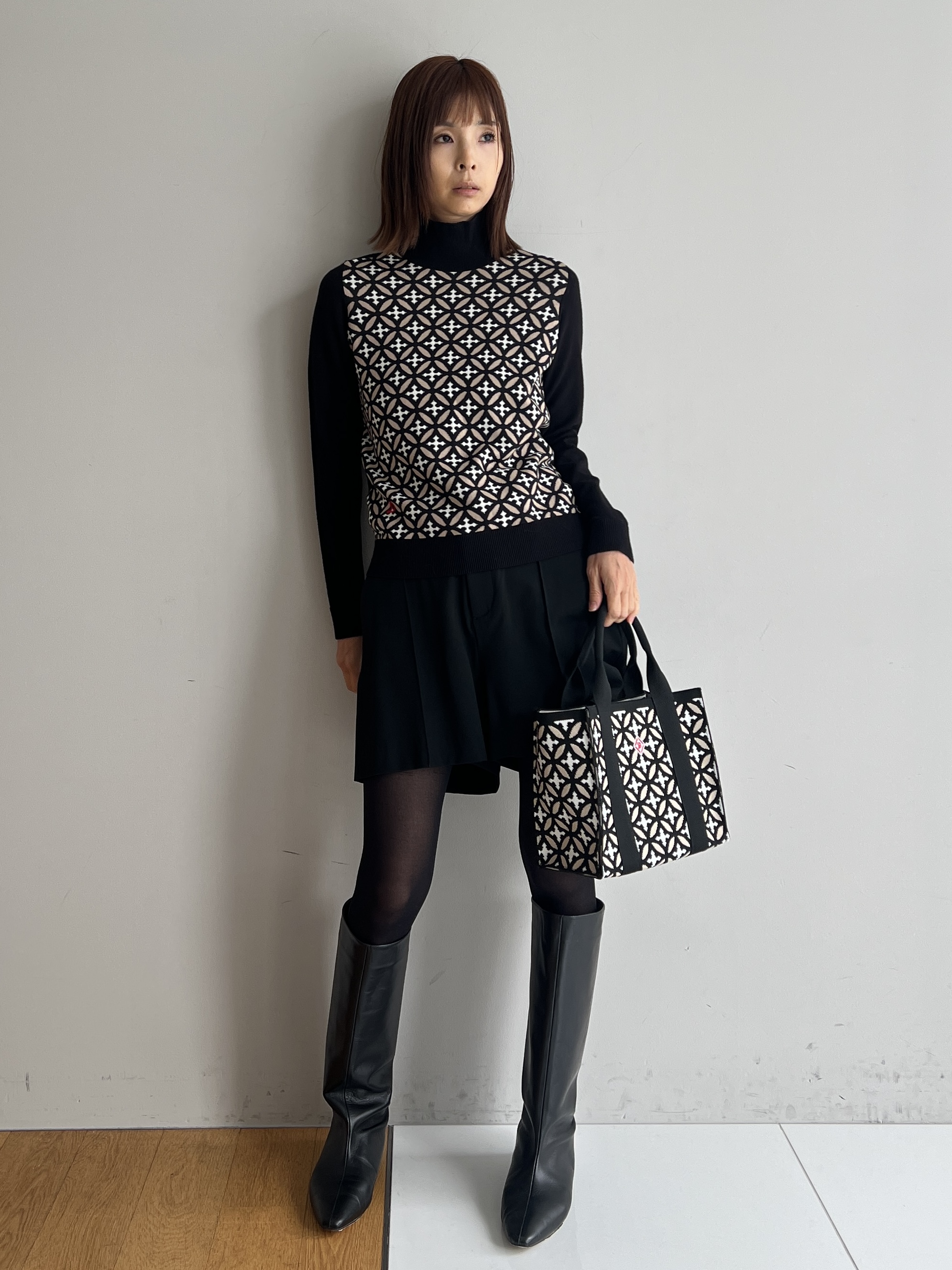 misaさんの「DRESSTERIOR｜◆Dhyana．（ディアナドット）&times;金子綾 ロングブーツ」を使ったコーディネート