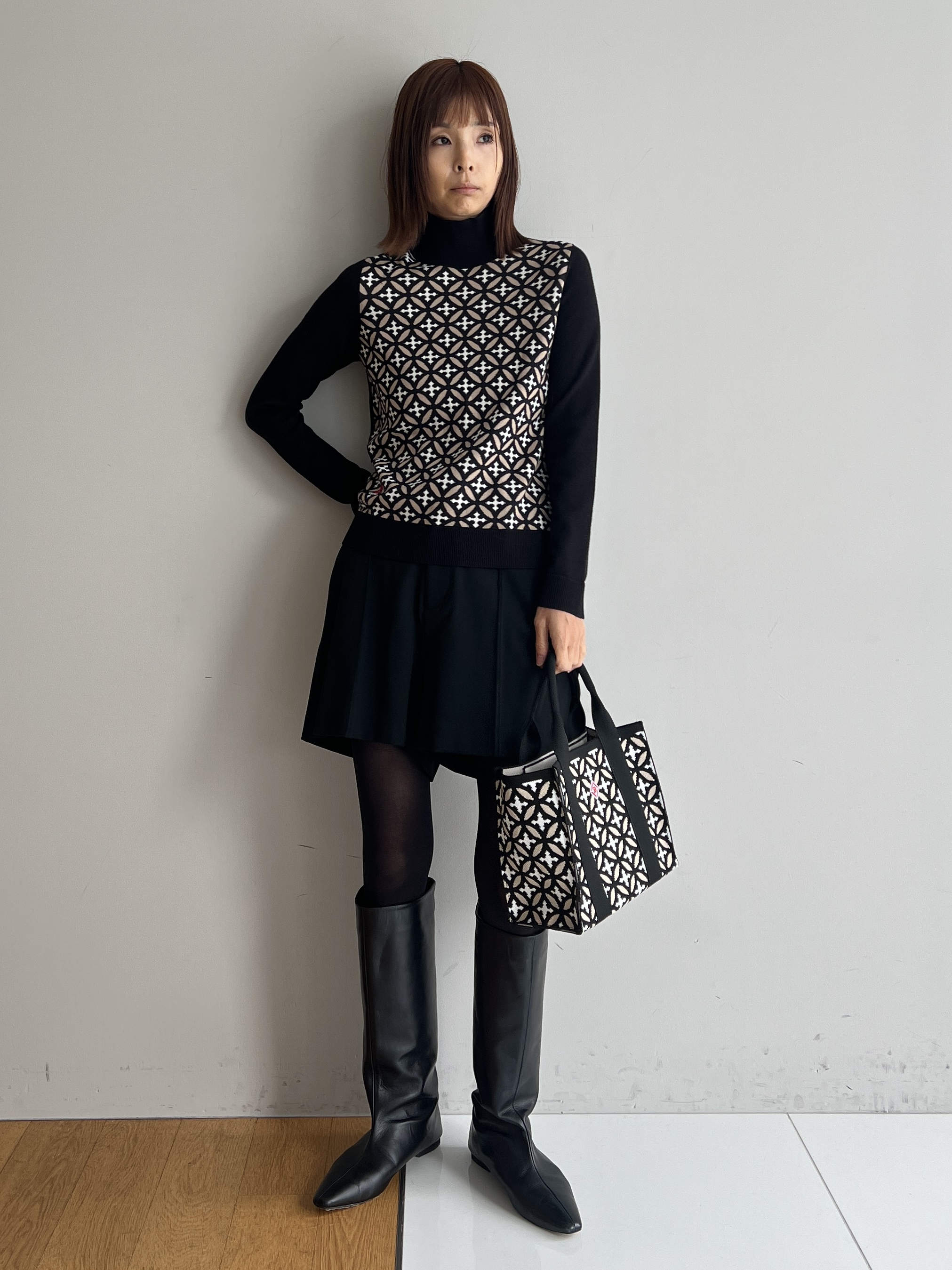 misaさんの「DRESSTERIOR｜◆Dhyana．（ディアナドット）&times;金子綾 ロングブーツ」を使ったコーディネート