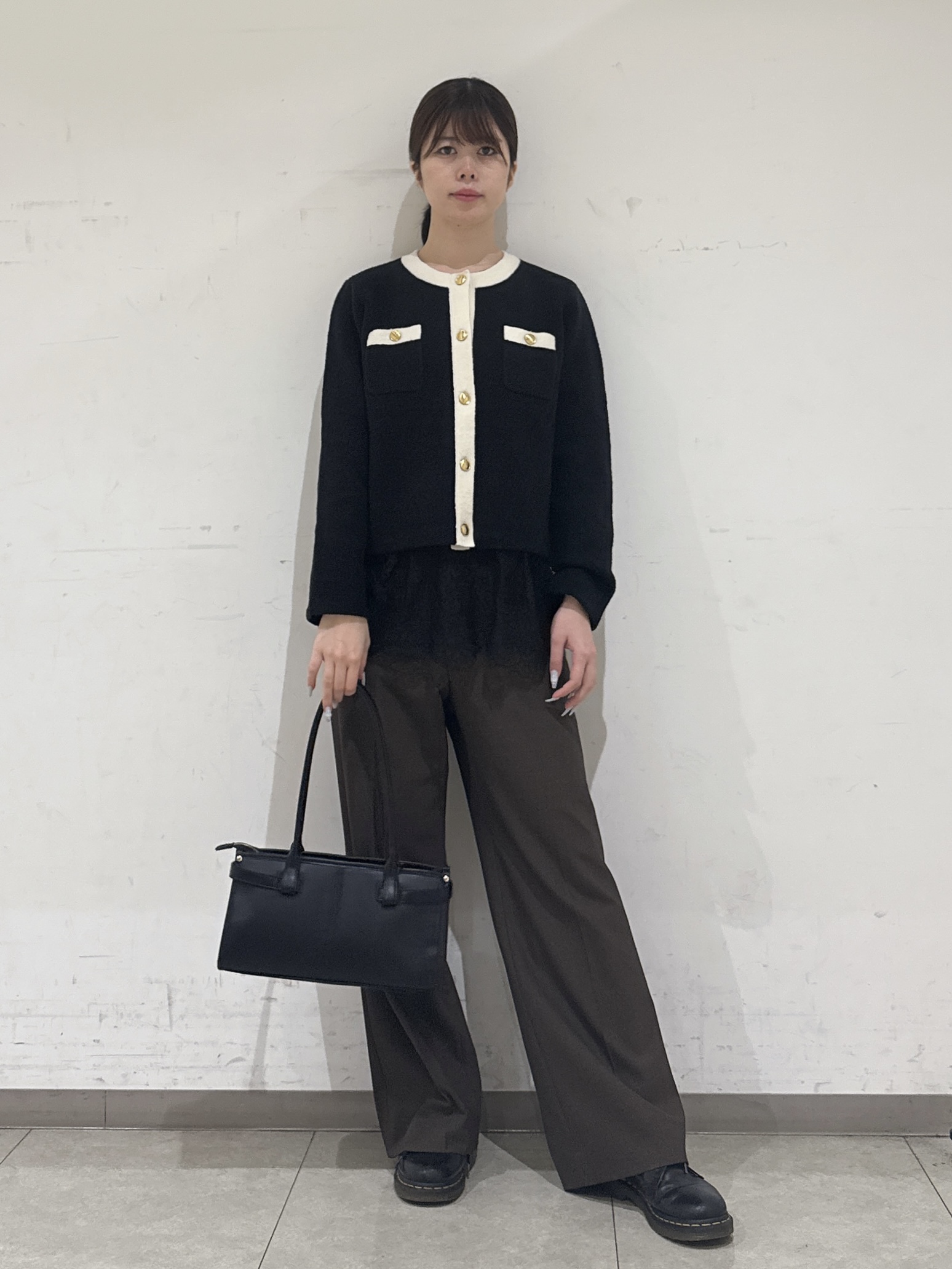 rinaさんの「INDIVI｜【軽やか】ブークレニットジャケット」を使ったコーディネート