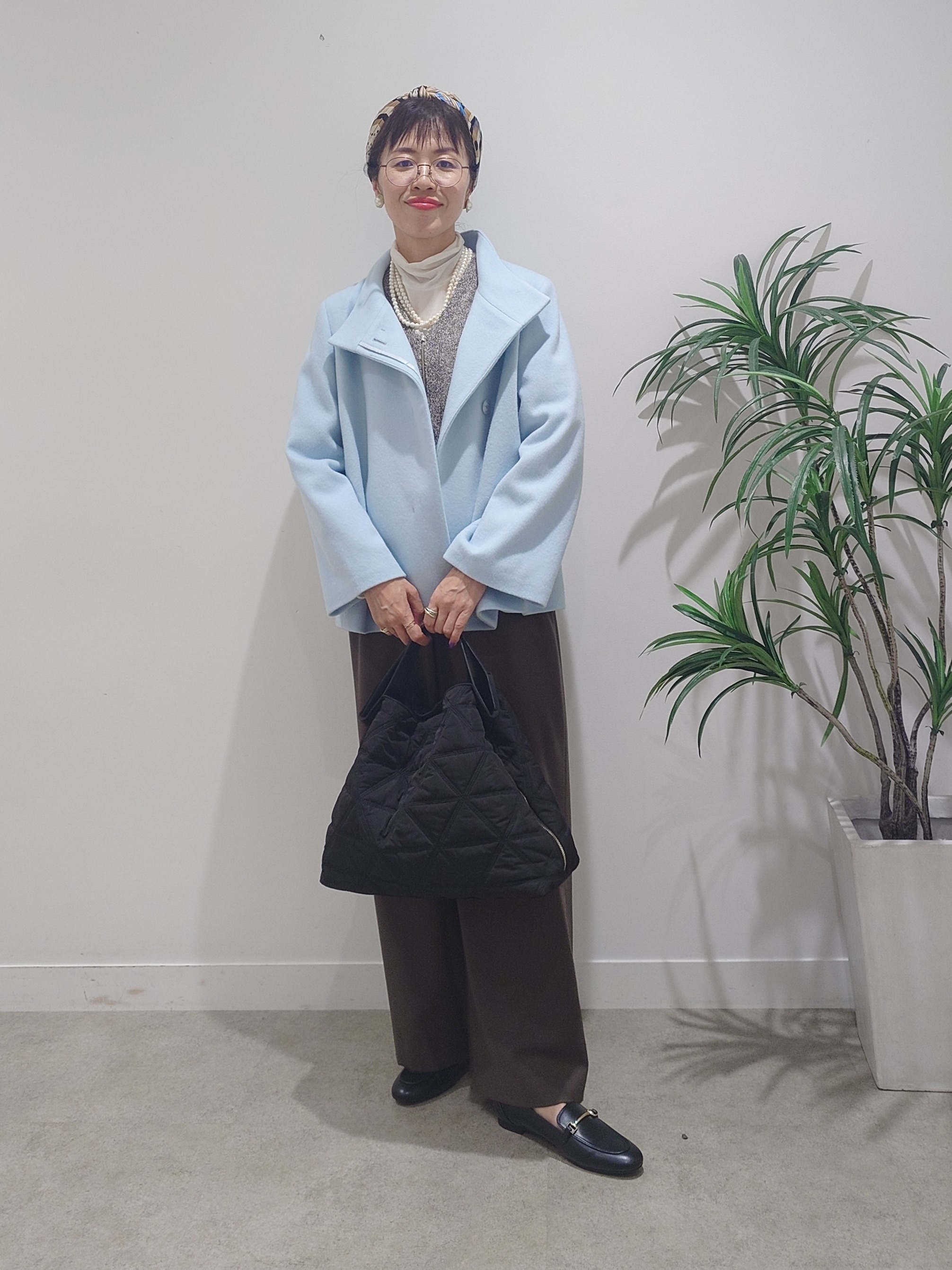 MUTSUKOさんの「UNTITLED｜【軽アウター/ウール100】ウールショートコート」を使ったコーディネート