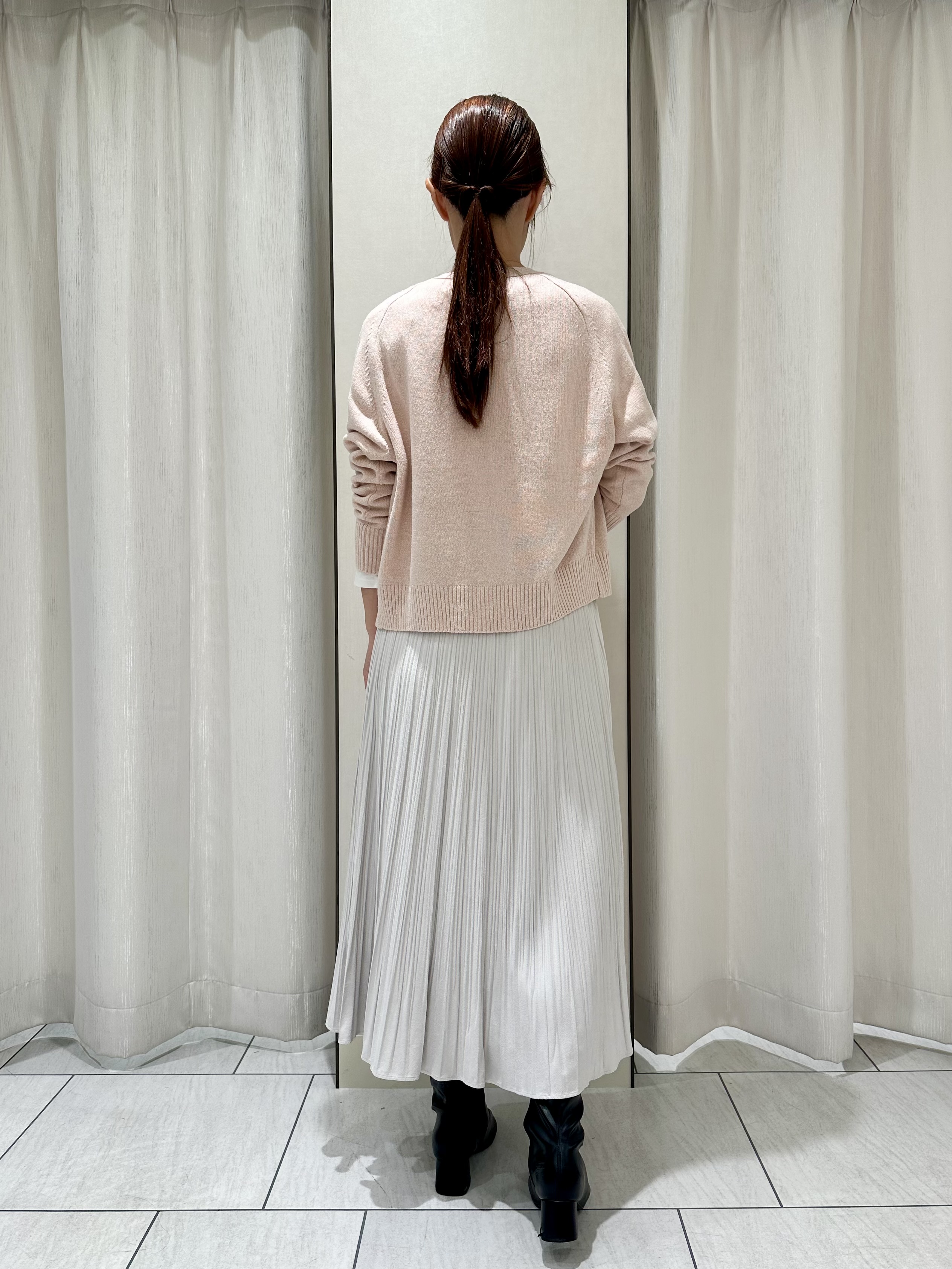 komiさんの「UNTITLED｜【アンサンブル可/秋羽織り】杢調ジップカーディガン」を使ったコーディネート