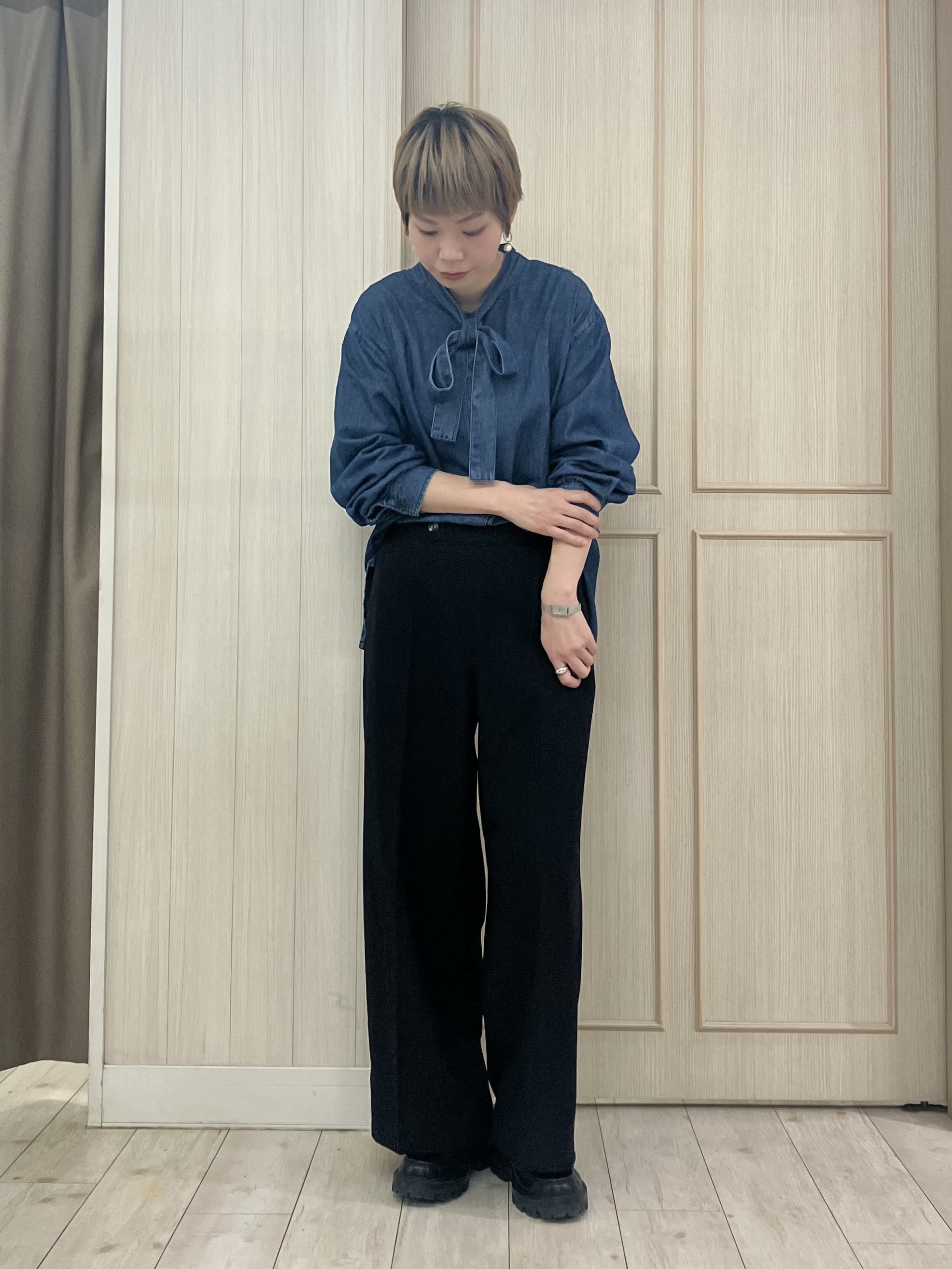 Turnerさんの「SHOO･LA･RUE｜【S-LL】ゆるもこ シャギーニットカーディガン」を使ったコーディネート