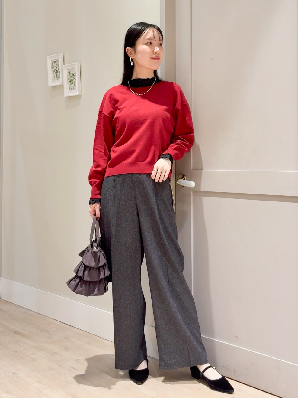 Mayuさんの「grove｜【前後2WAY】さりげなく、上品にきらめく ニットカーディガン」を使ったコーディネート