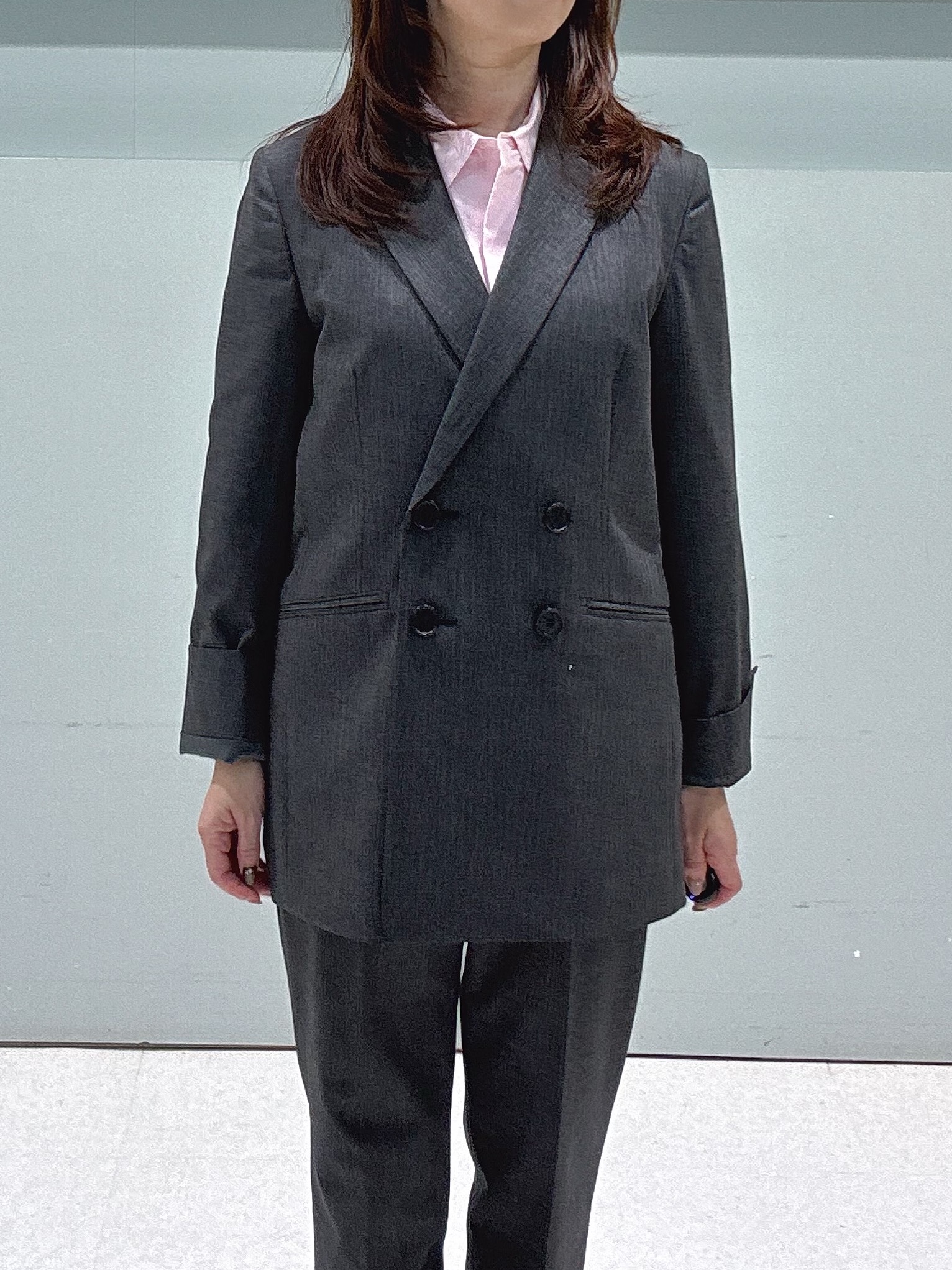makiさんの「UNTITLED｜【セットアップ可/秋羽織り/お仕事スーツ】ウールブレンドダブルジャケット」を使ったコーディネート