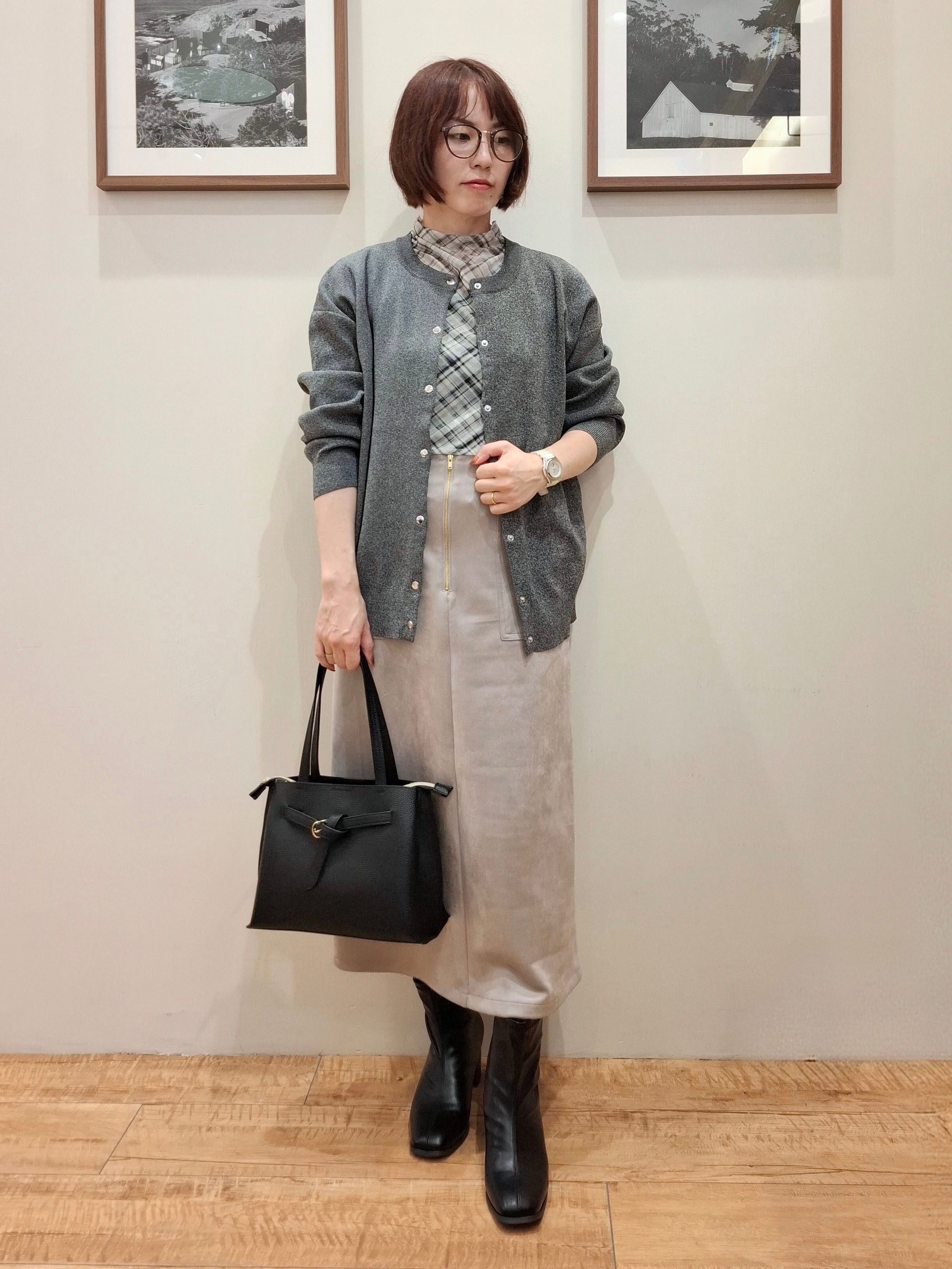 まあるさんの「SHOO･LA･RUE｜【セットアップ可/洗濯機可】軽やかに羽織れる スポンディッシュ ニットカーディガン」を使ったコーディネート