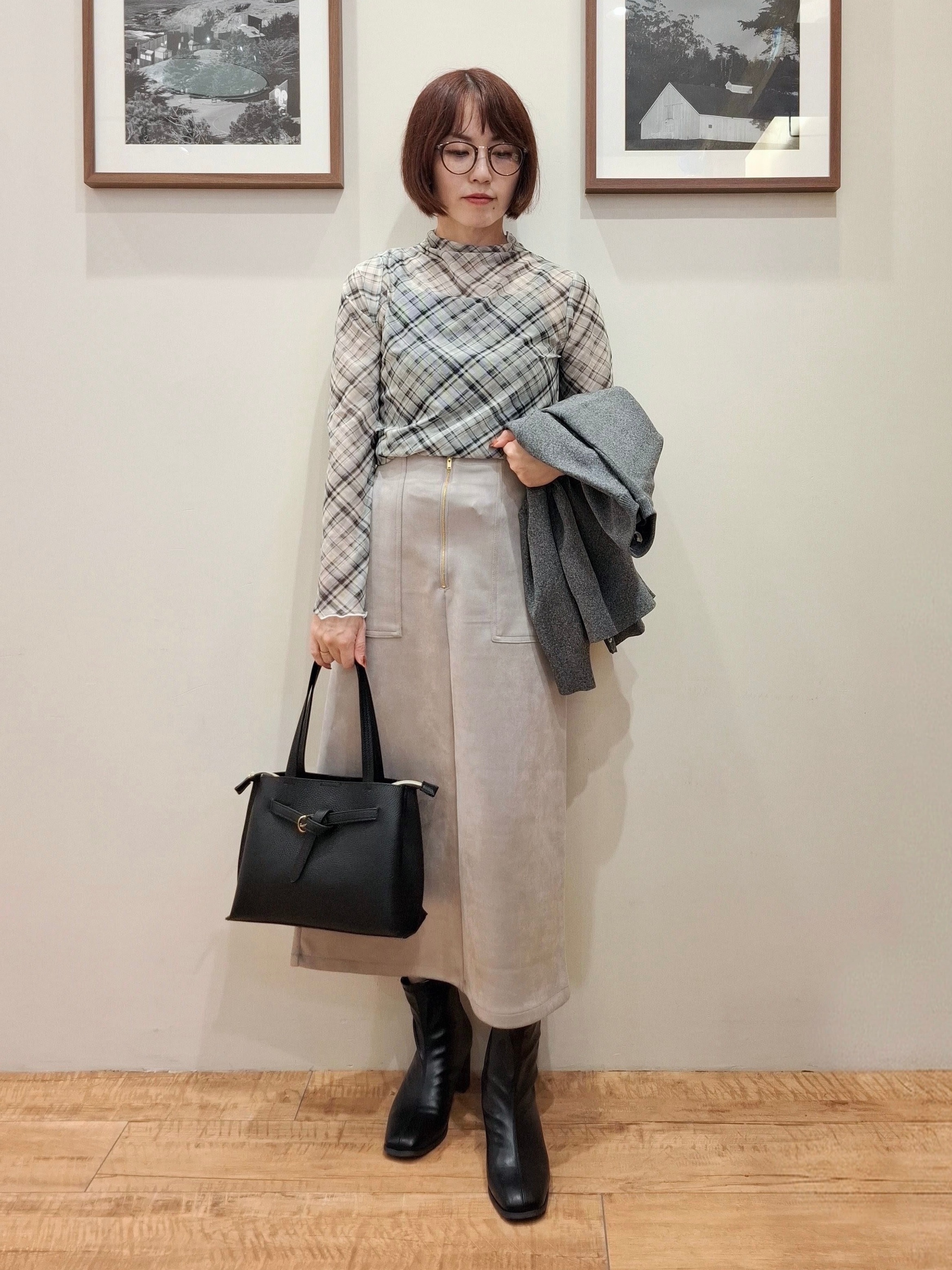 まあるさんの「SHOO･LA･RUE｜【セットアップ可/洗濯機可】軽やかに羽織れる スポンディッシュ ニットカーディガン」を使ったコーディネート