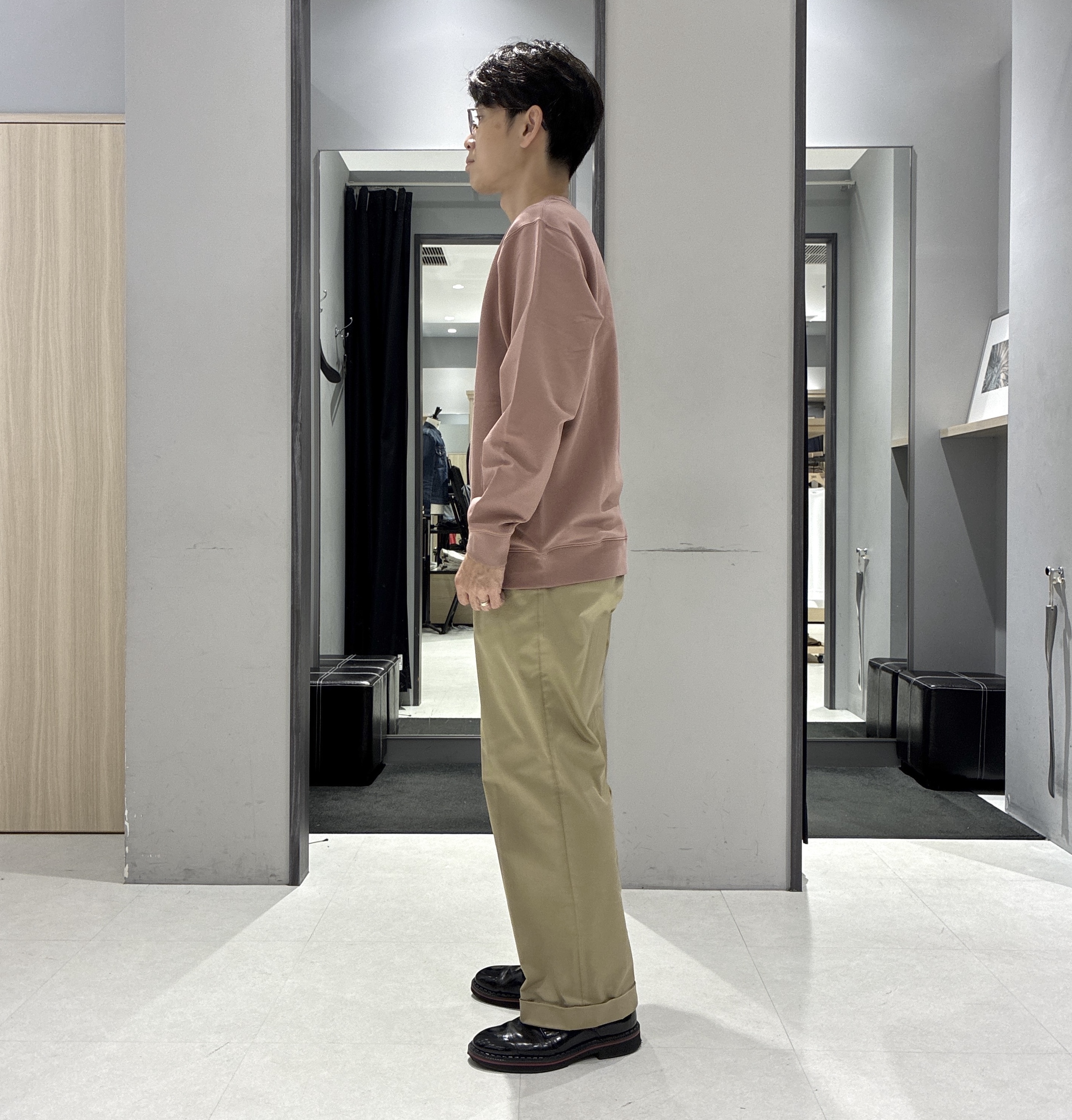 わいずみさんの「TAKEO KIKUCHI｜【BOWLER HAT LABEL】日本製クルーネックカーディガン」を使ったコーディネート