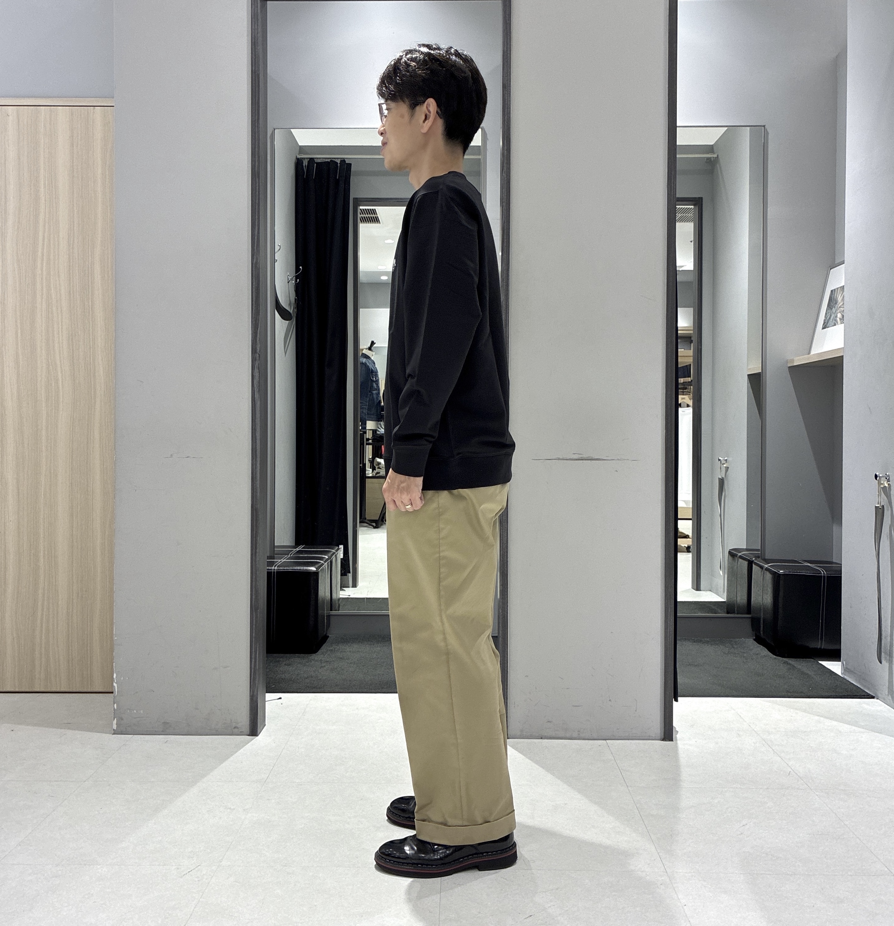 わいずみさんの「TAKEO KIKUCHI｜ニット シャツ カーディガン」を使ったコーディネート