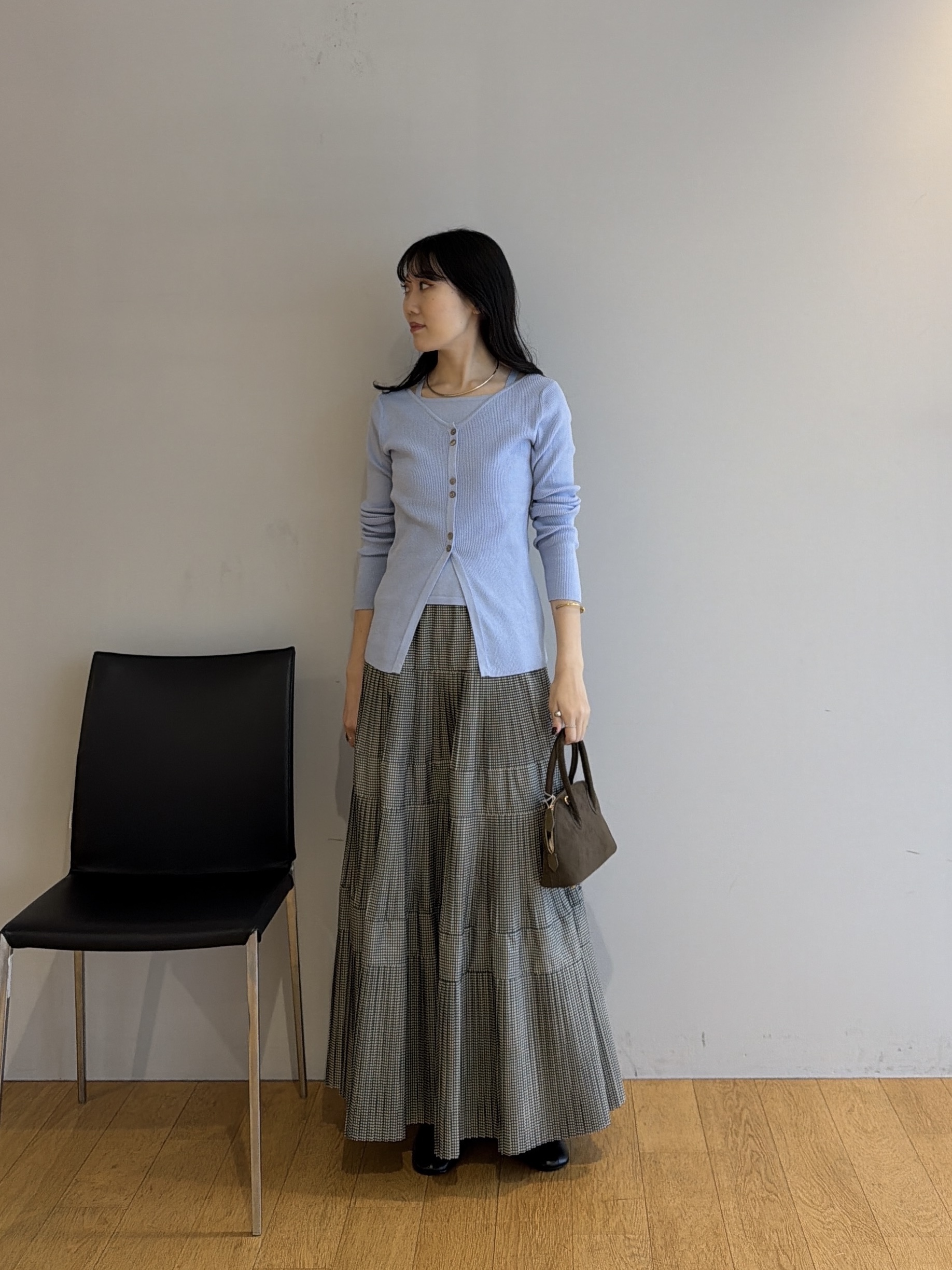 rinaさんの「INDIVI｜フェイクレイヤードリブニット」を使ったコーディネート