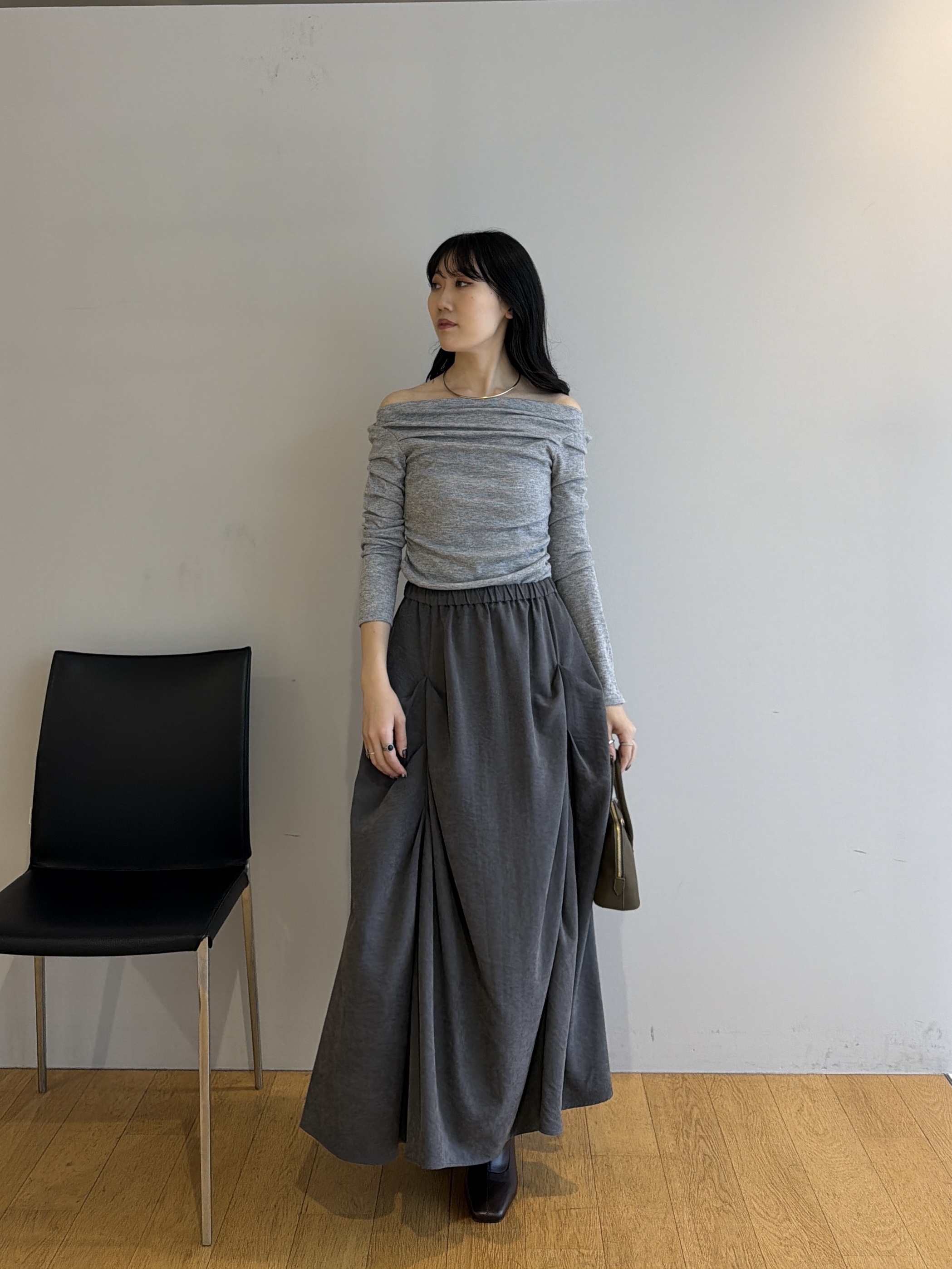 rinaさんの「INDIVI｜ドレープカットソー」を使ったコーディネート