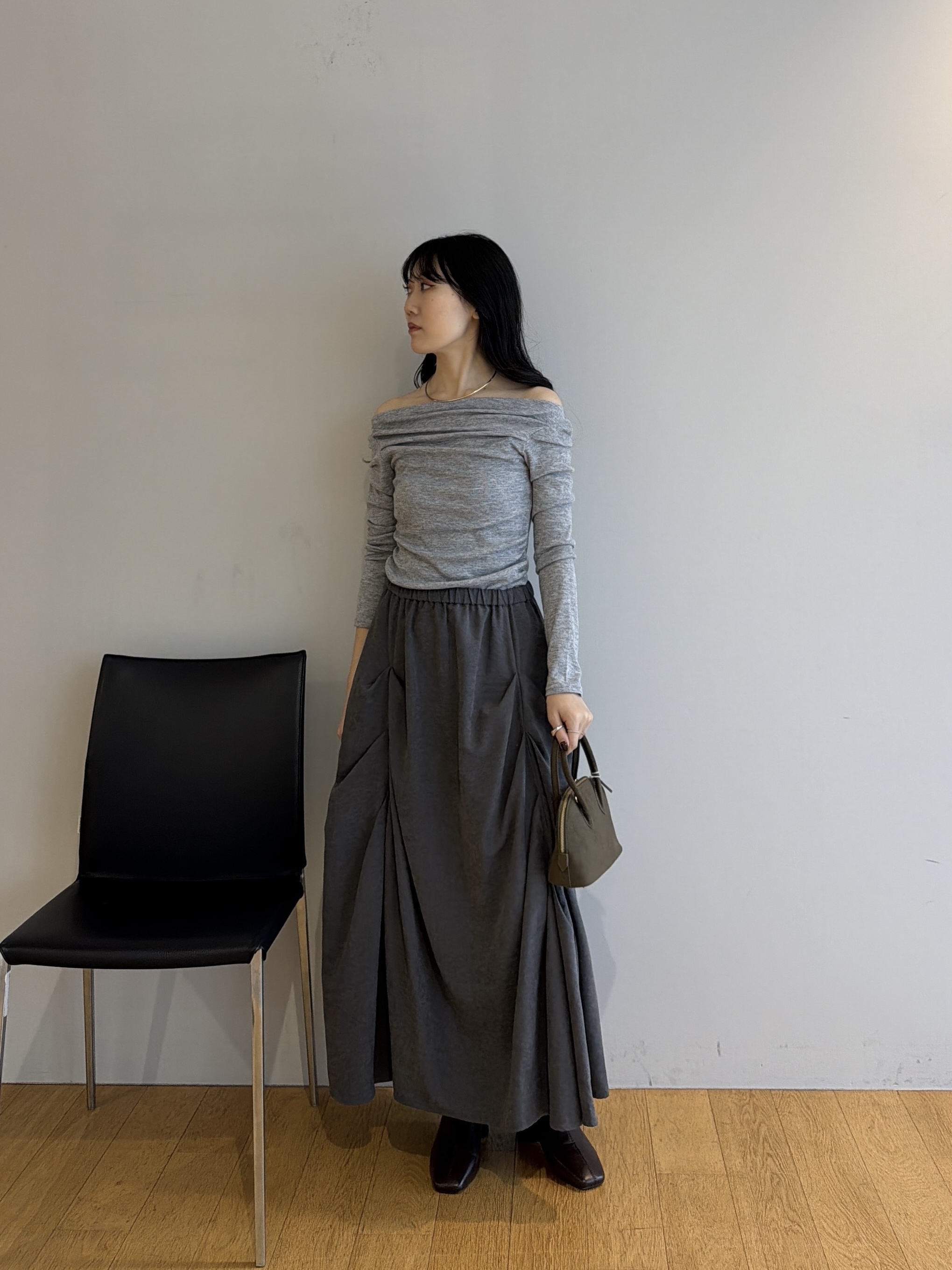 rinaさんの「INDIVI｜ドレープカットソー」を使ったコーディネート