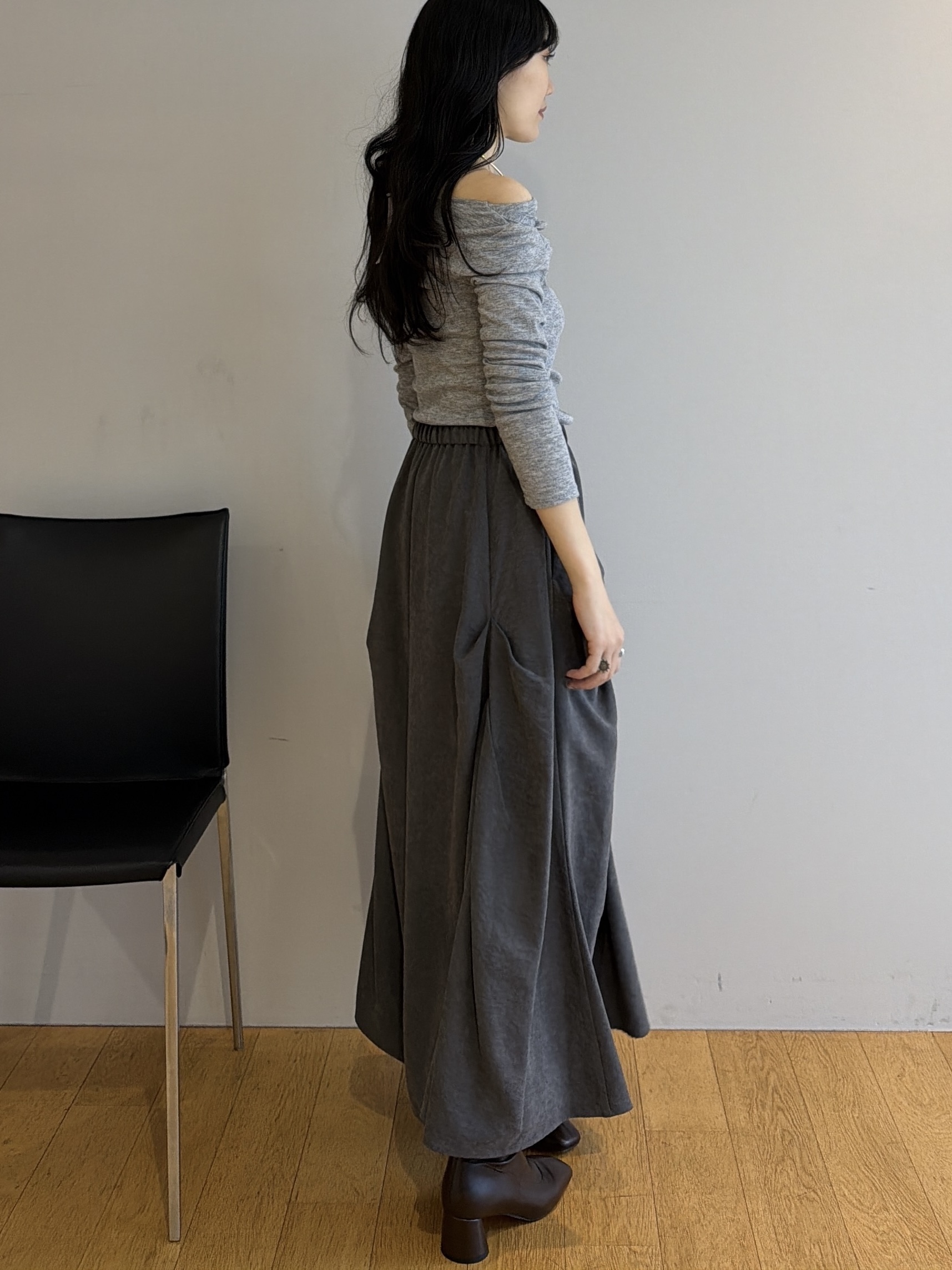 rinaさんの「INDIVI｜ドレープカットソー」を使ったコーディネート