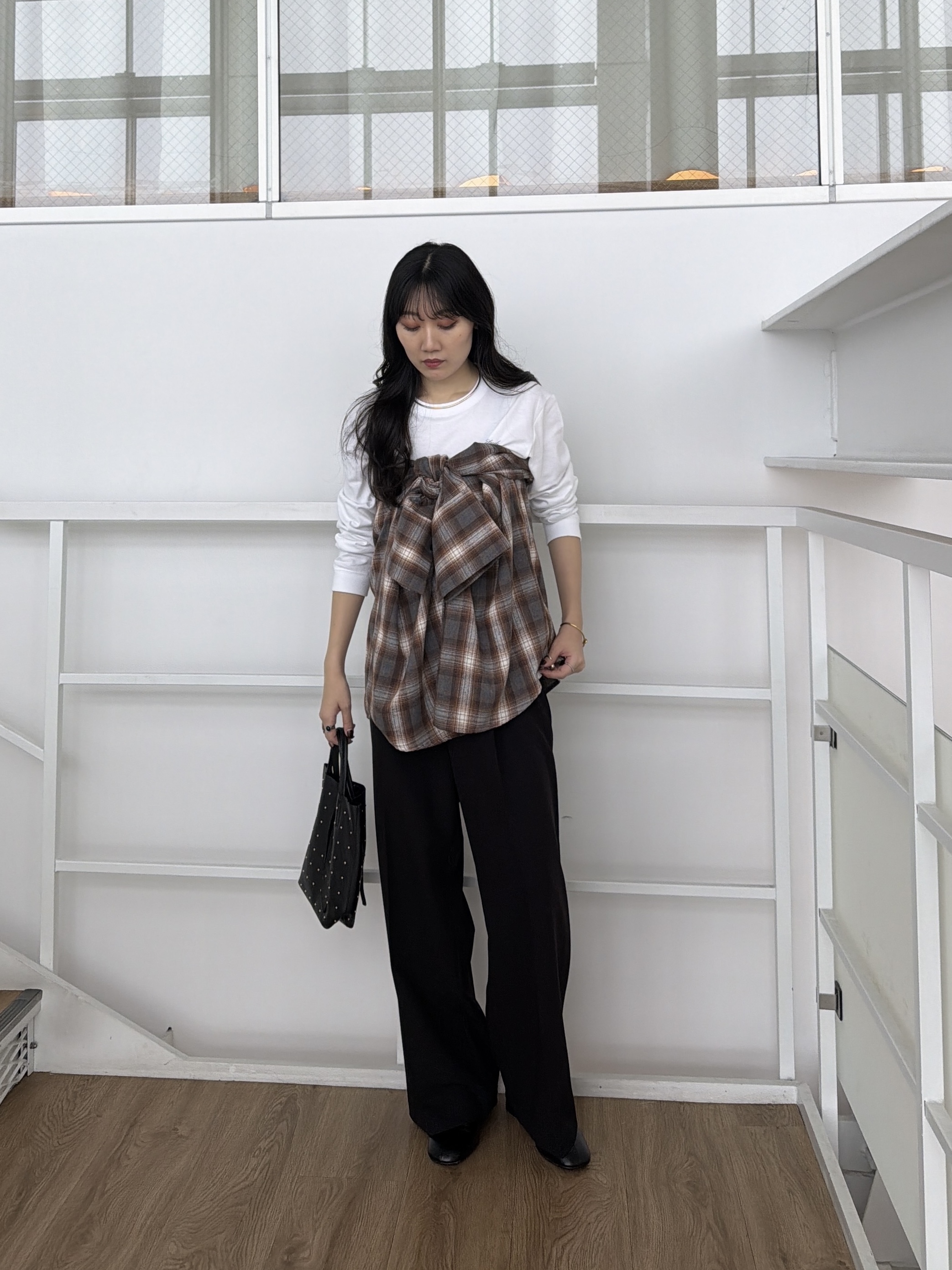 rinaさんの「INDIVI｜ワンポイントロゴロンT【LIVE紹介／上枝みどりさん着用】」を使ったコーディネート