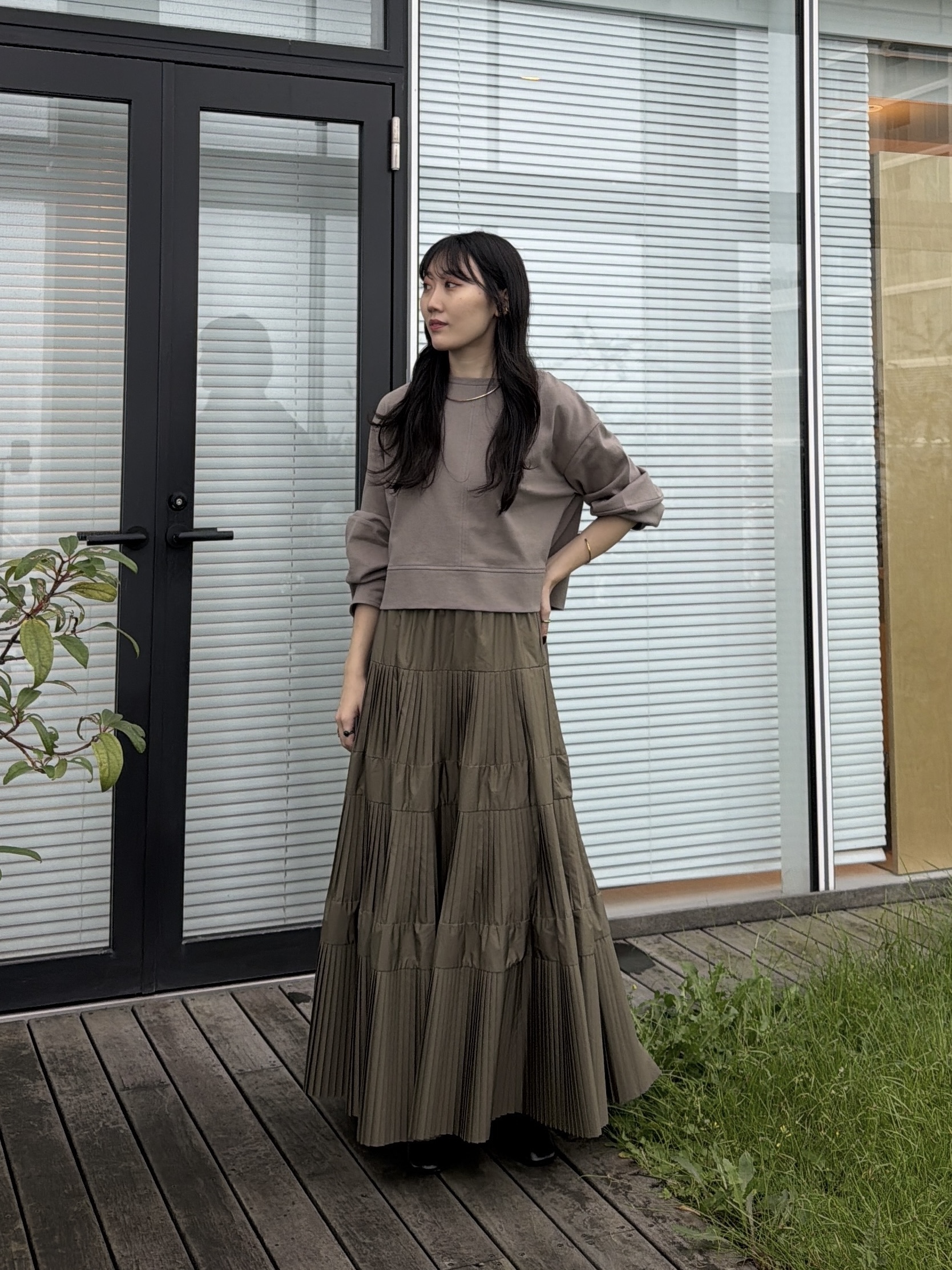 rinaさんの「INDIVI｜ロングスリーブフォルムカットソー【洗える】」を使ったコーディネート