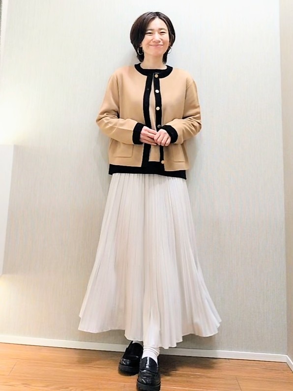 ミズタさんの「UNTITLED｜【アンサンブル可/ジャケットライク】モールラインカーディガン」を使ったコーディネート