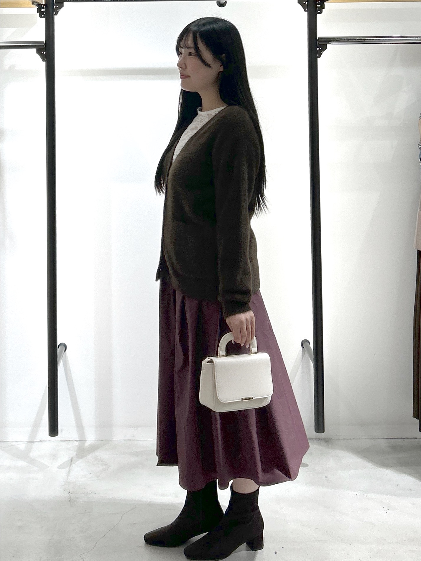 sayaさんの「OPAQUE.CLIP｜レースベロア トップス【洗濯機OK】」を使ったコーディネート
