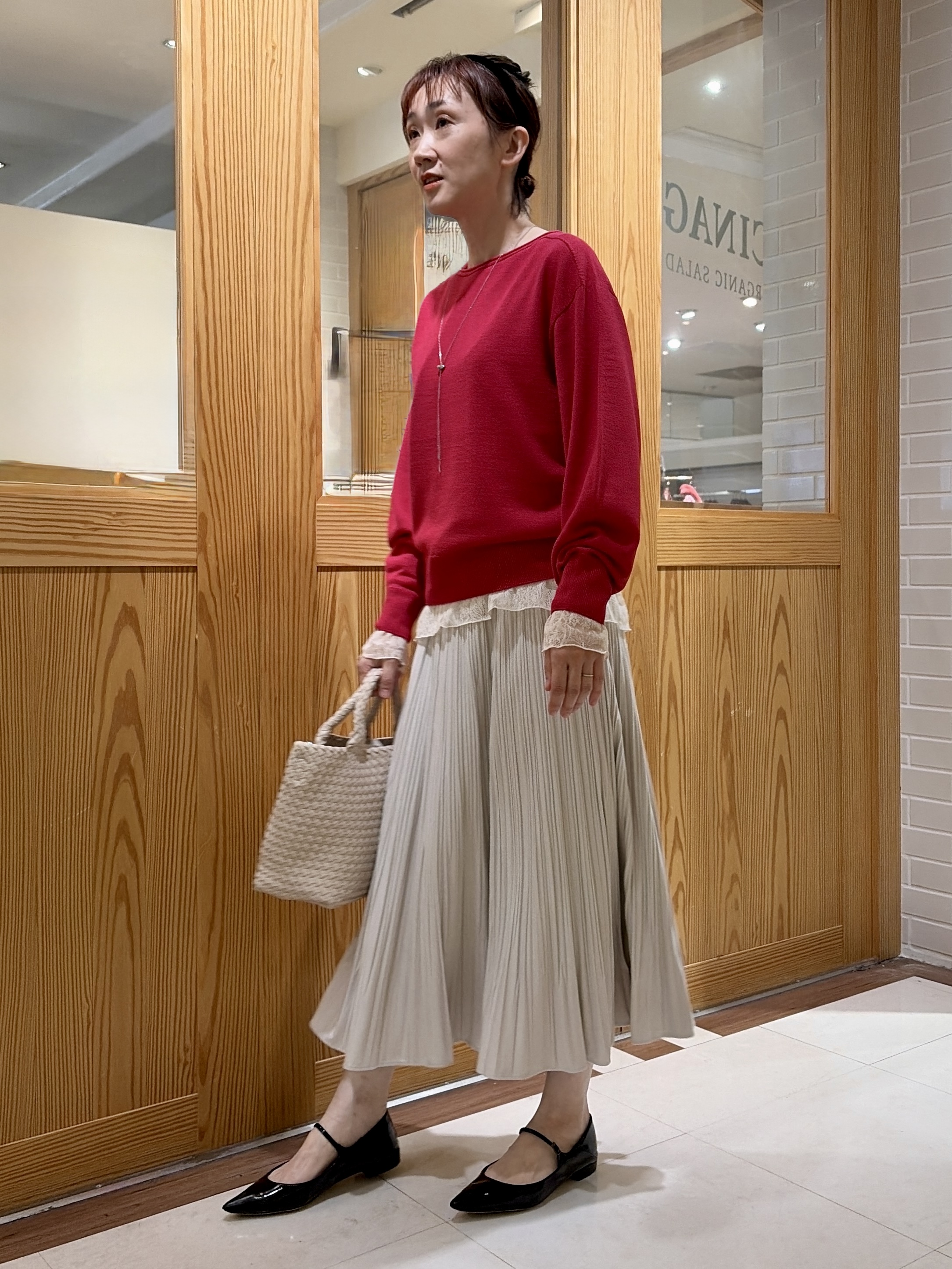 ゆうさんの「UNTITLED｜【大人の抜け感/8色展開】ボリュームスリーブニットプルオーバー」を使ったコーディネート