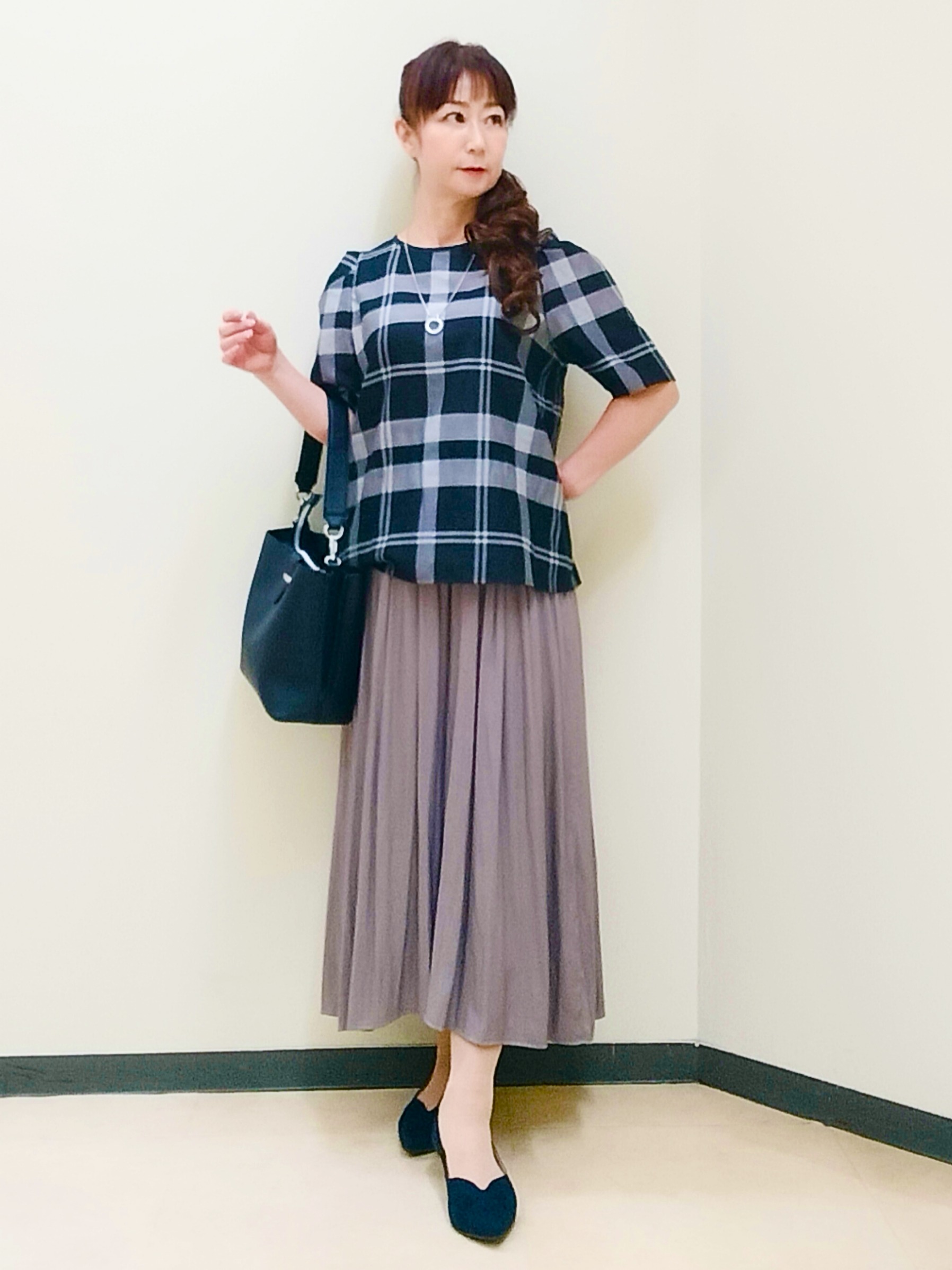 花さんの「Reflect｜【UVカット／アンサンブル／手洗い可】バイカラーニットカーディガン」を使ったコーディネート