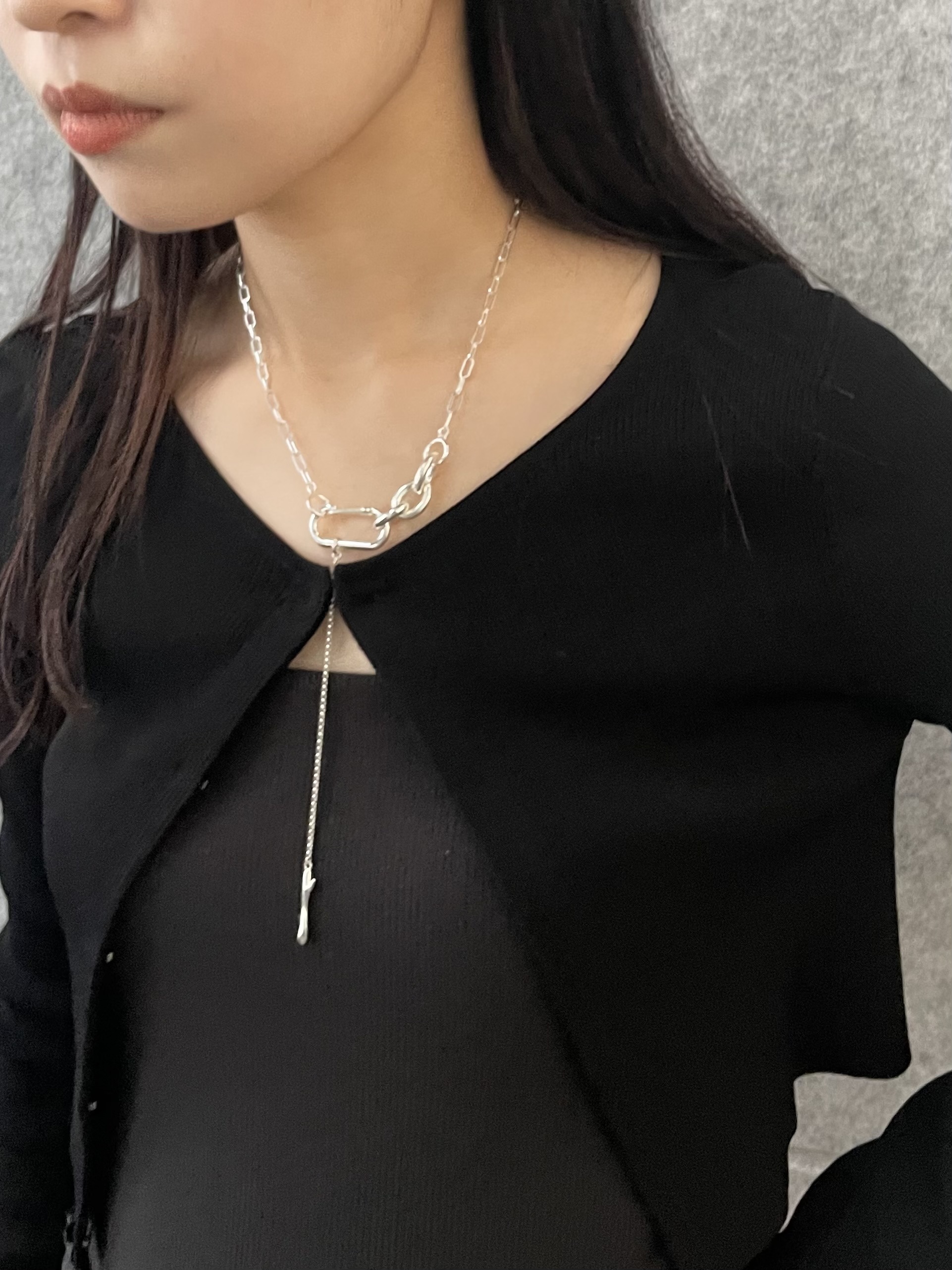 丸山加奈子さんの「CODE A｜【Re】stretch hook cardigan」を使ったコーディネート