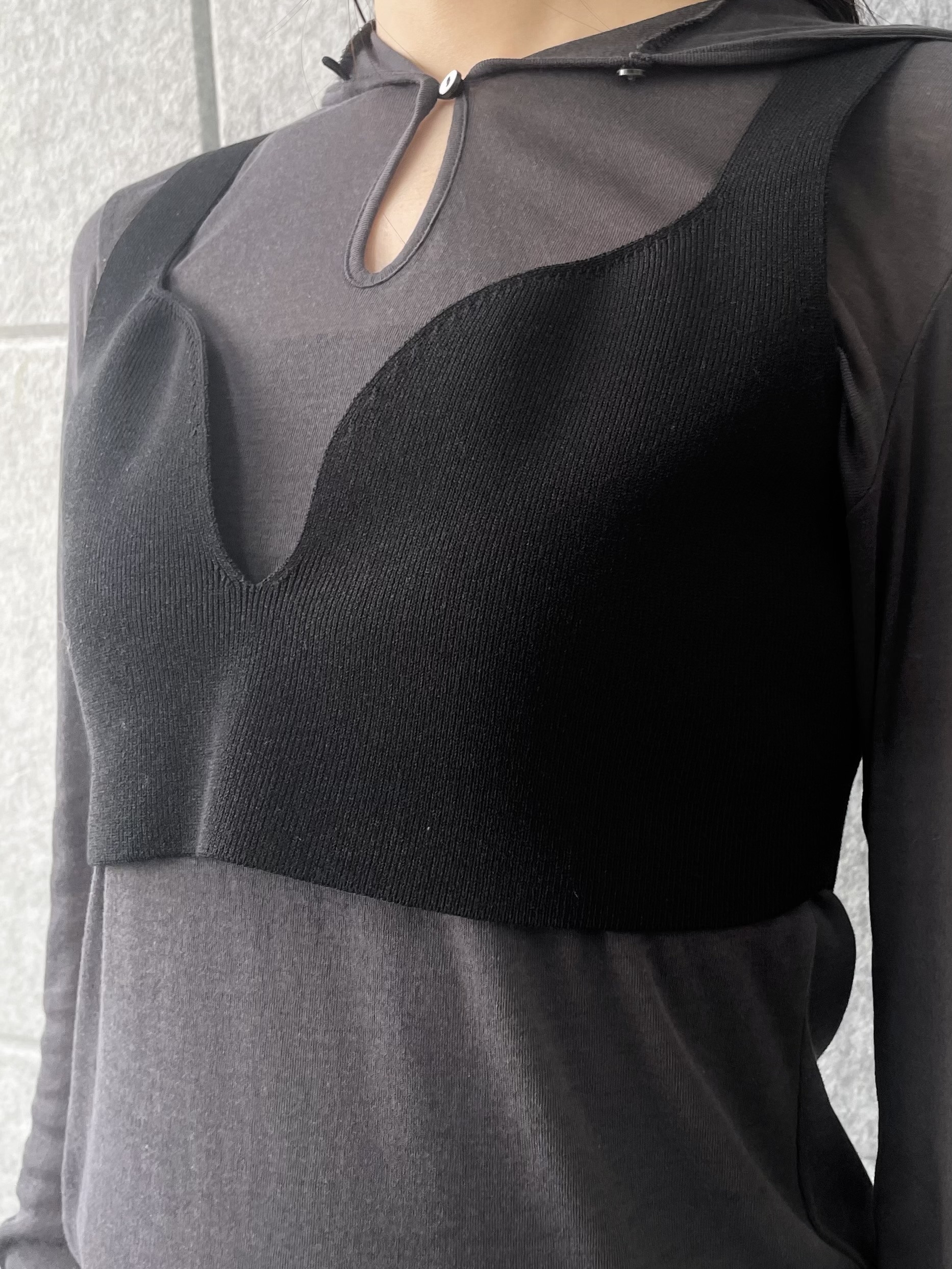 丸山加奈子さんの「CODE A｜knit bra」を使ったコーディネート