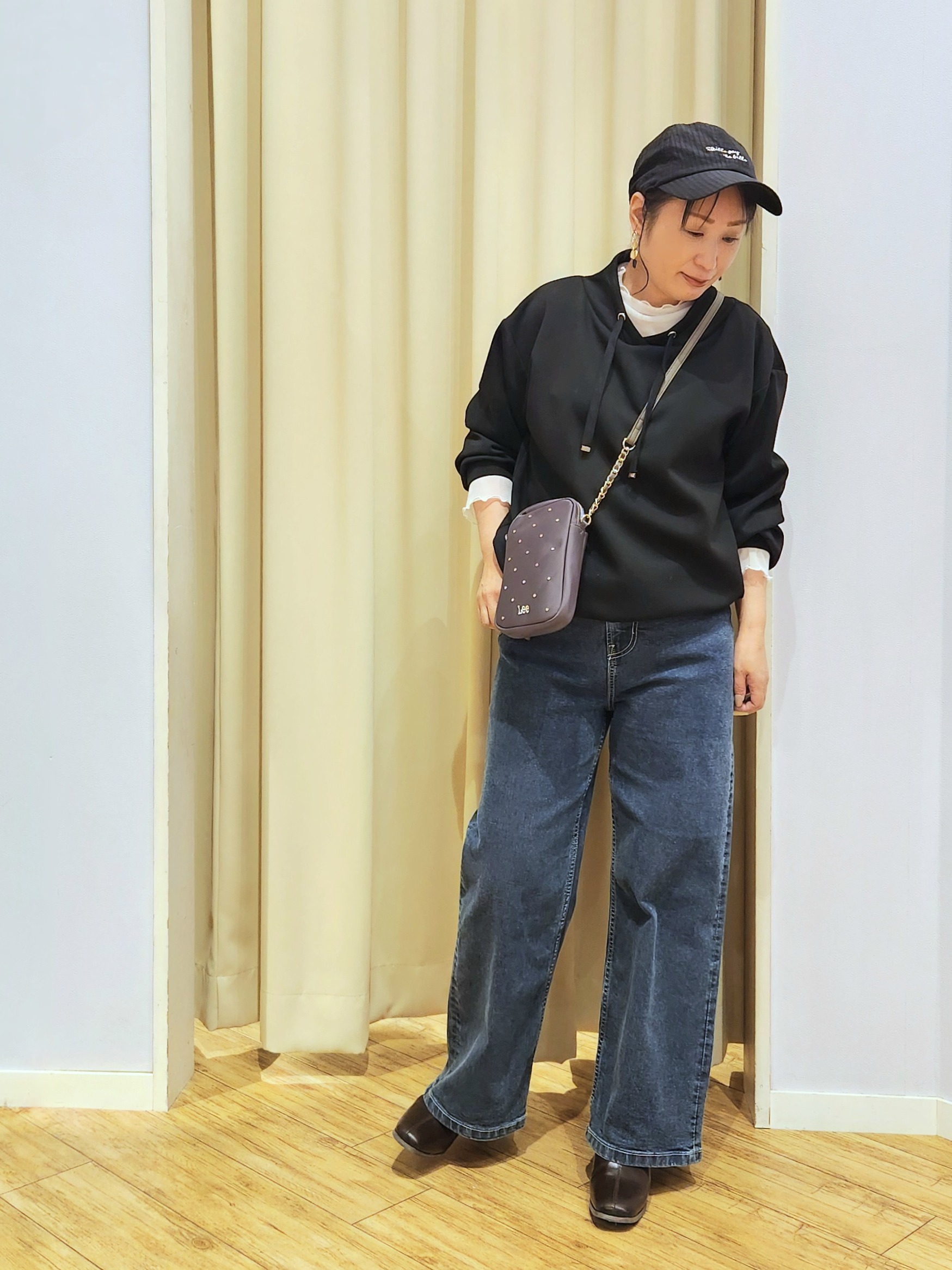 くまさんの「SHOO･LA･RUE｜【S-LL/洗濯機可】コーデにプラスするだけで垢抜ける 柄アソートシアーチュールトップス」を使ったコーディネート