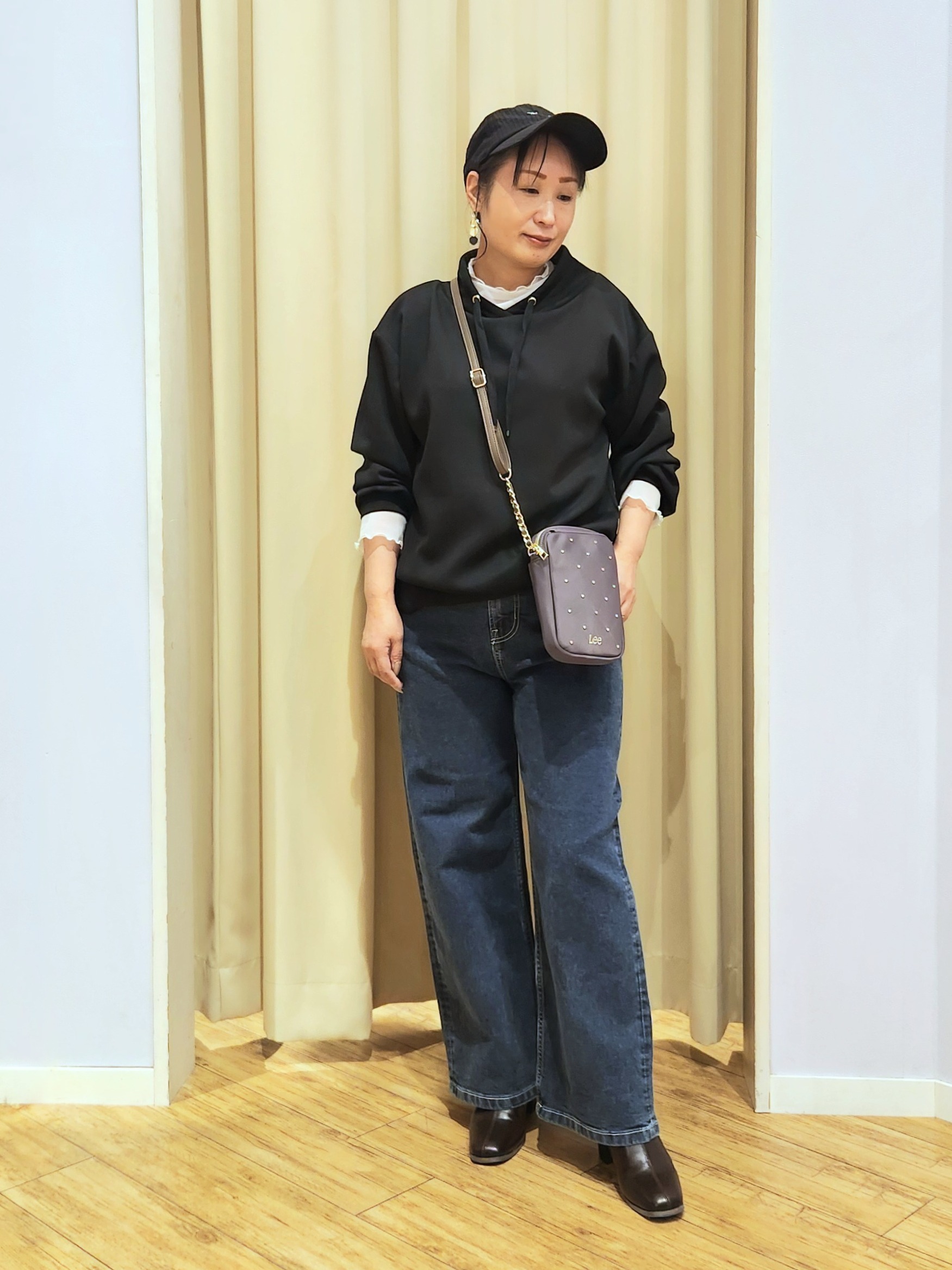 くまさんの「SHOO･LA･RUE｜【S-LL/洗濯機可】コーデにプラスするだけで垢抜ける 柄アソートシアーチュールトップス」を使ったコーディネート