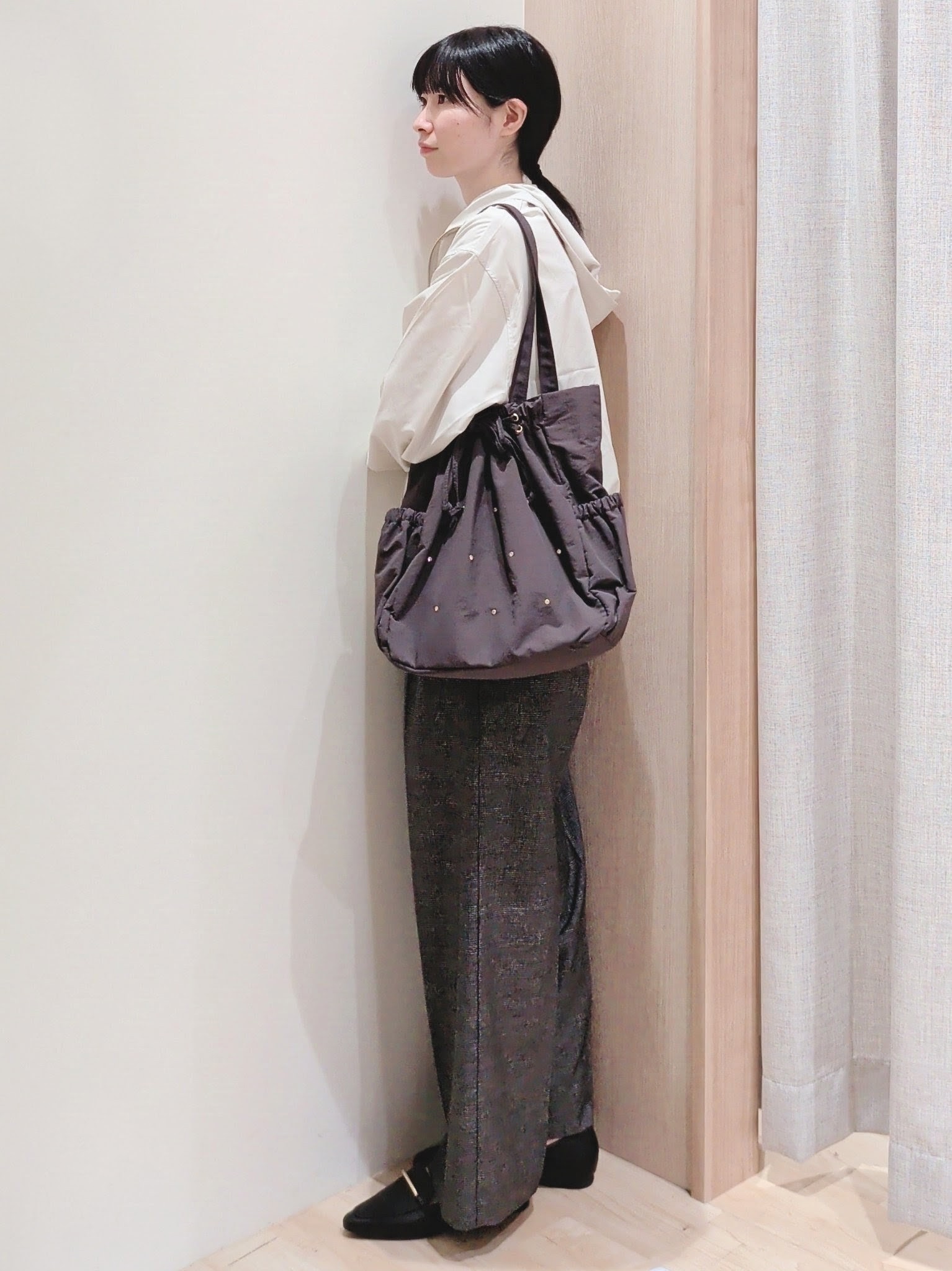Yuiさんの「grove｜【UPF50＋・UV90％カット】多機能パーカー」を使ったコーディネート