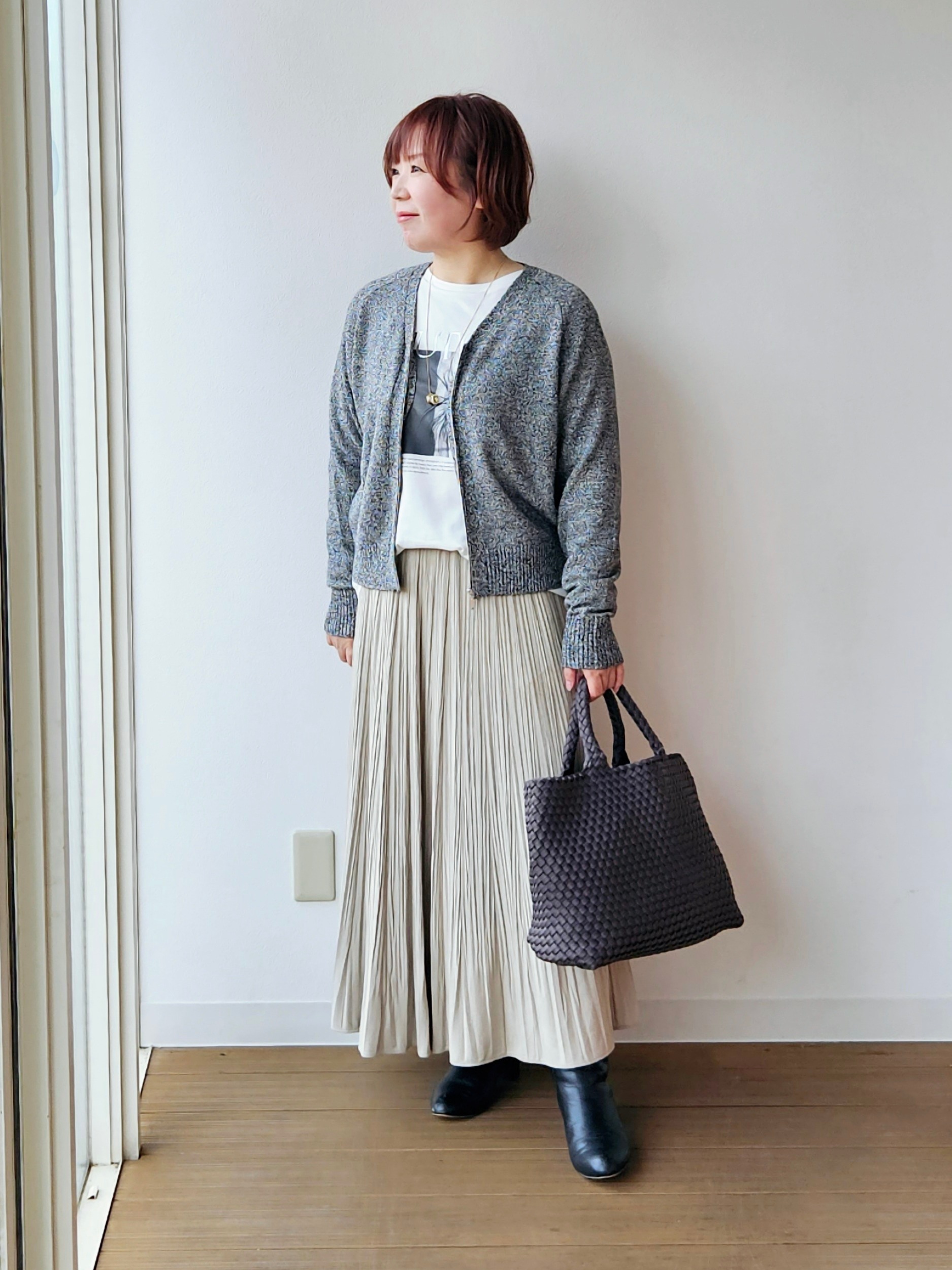 やじまさんの「UNTITLED｜【アンサンブル可/秋羽織り】杢調ジップカーディガン」を使ったコーディネート