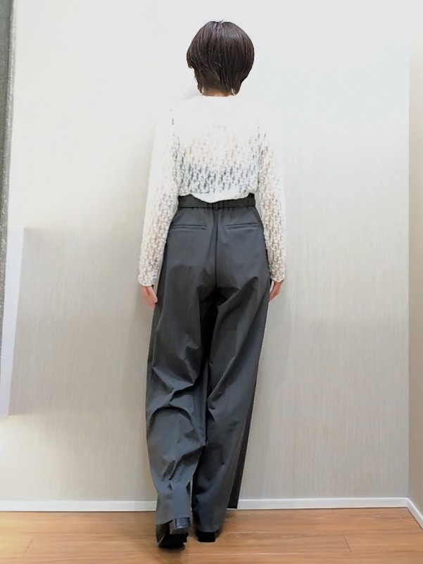 ミズタさんの「UNTITLED｜【羽織りのインナーに】レースプルオーバー」を使ったコーディネート