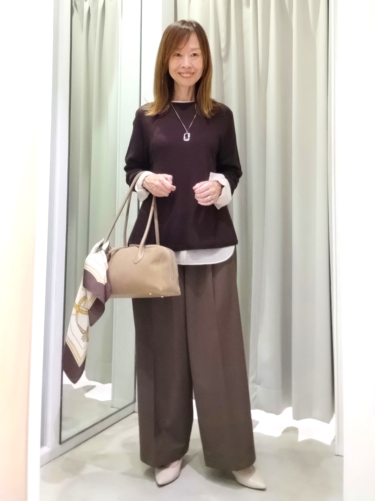 もりさんの「UNTITLED｜【きれいに体型カバー/8色展開】Aラインシルエットニットプルオーバー」を使ったコーディネート