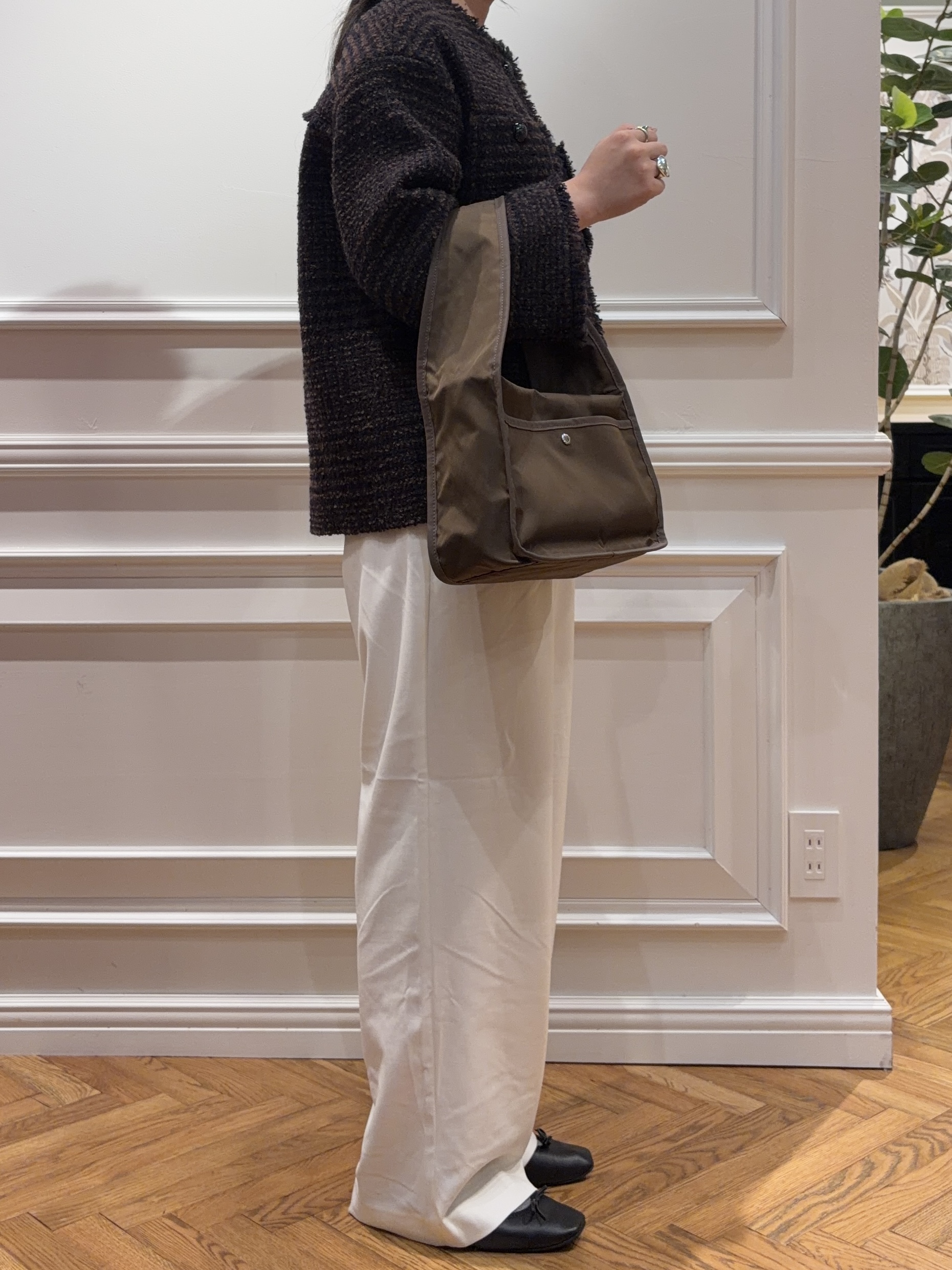 SAKAIさんの「DRESSTERIOR｜グレンチェックツイードショートコート」を使ったコーディネート