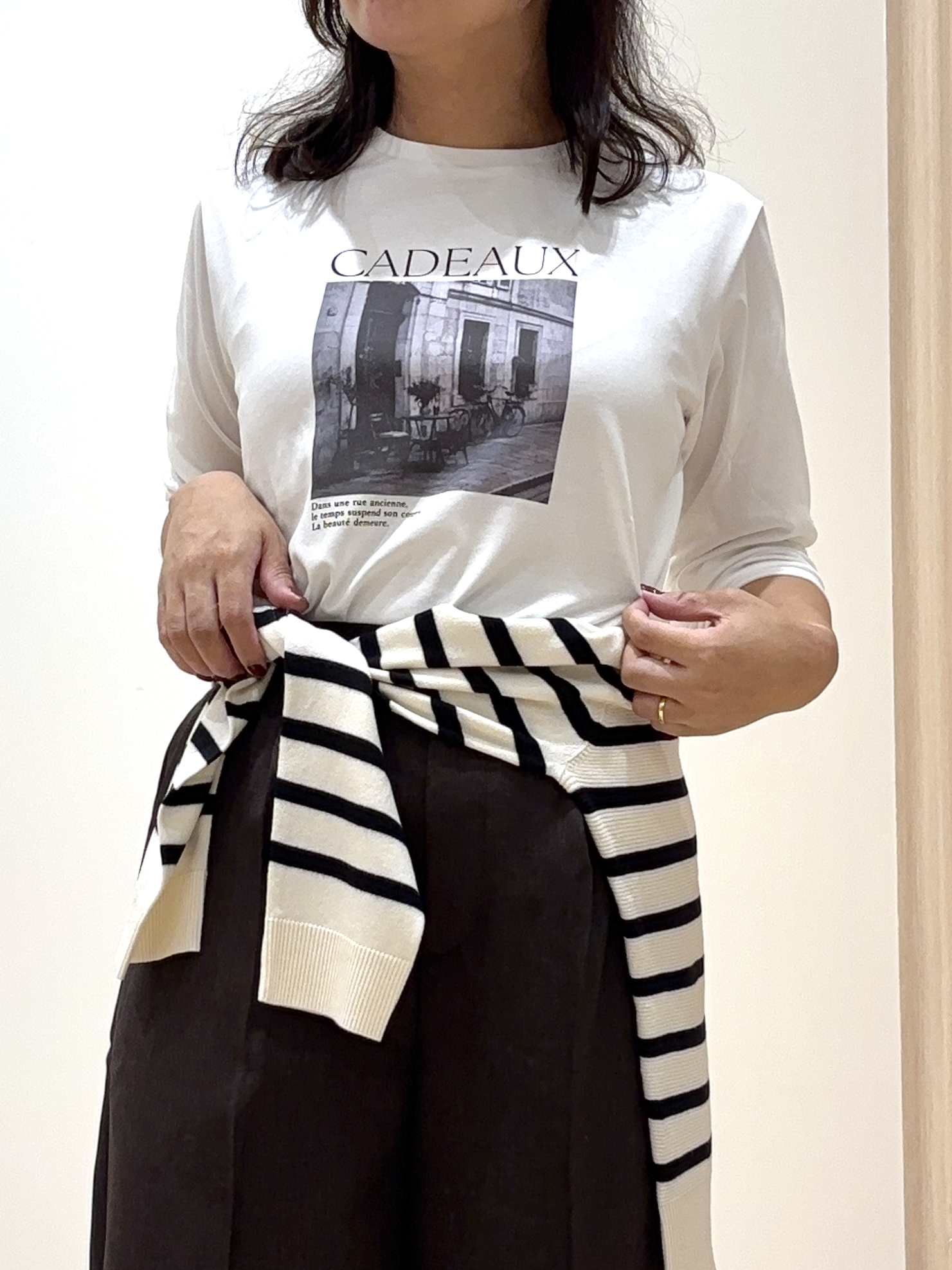 miraiさんの「grove｜【1枚着でも重ね着でも〇】大人カジュアル プリントアソートロンT」を使ったコーディネート