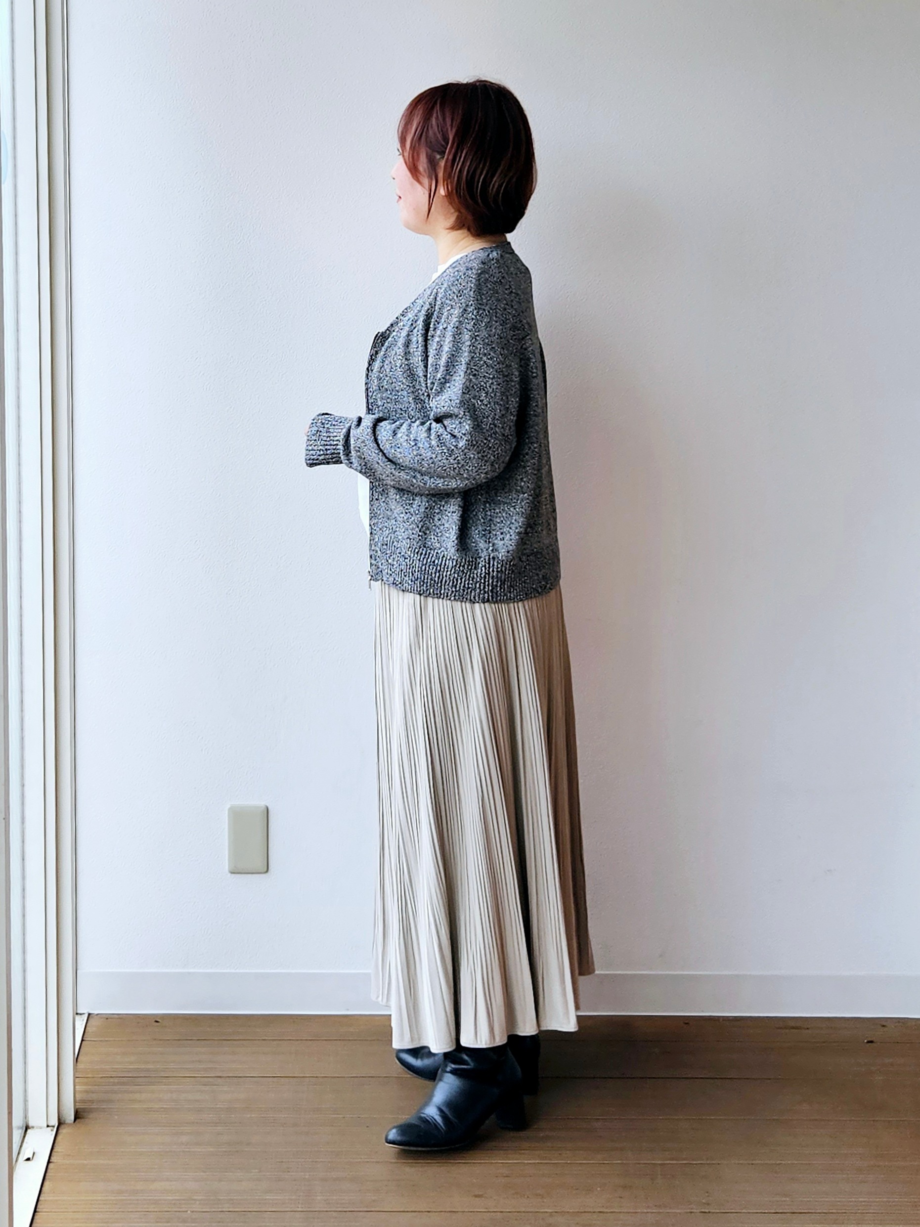 やじまさんの「UNTITLED｜【アンサンブル可/秋羽織り】杢調ジップカーディガン」を使ったコーディネート