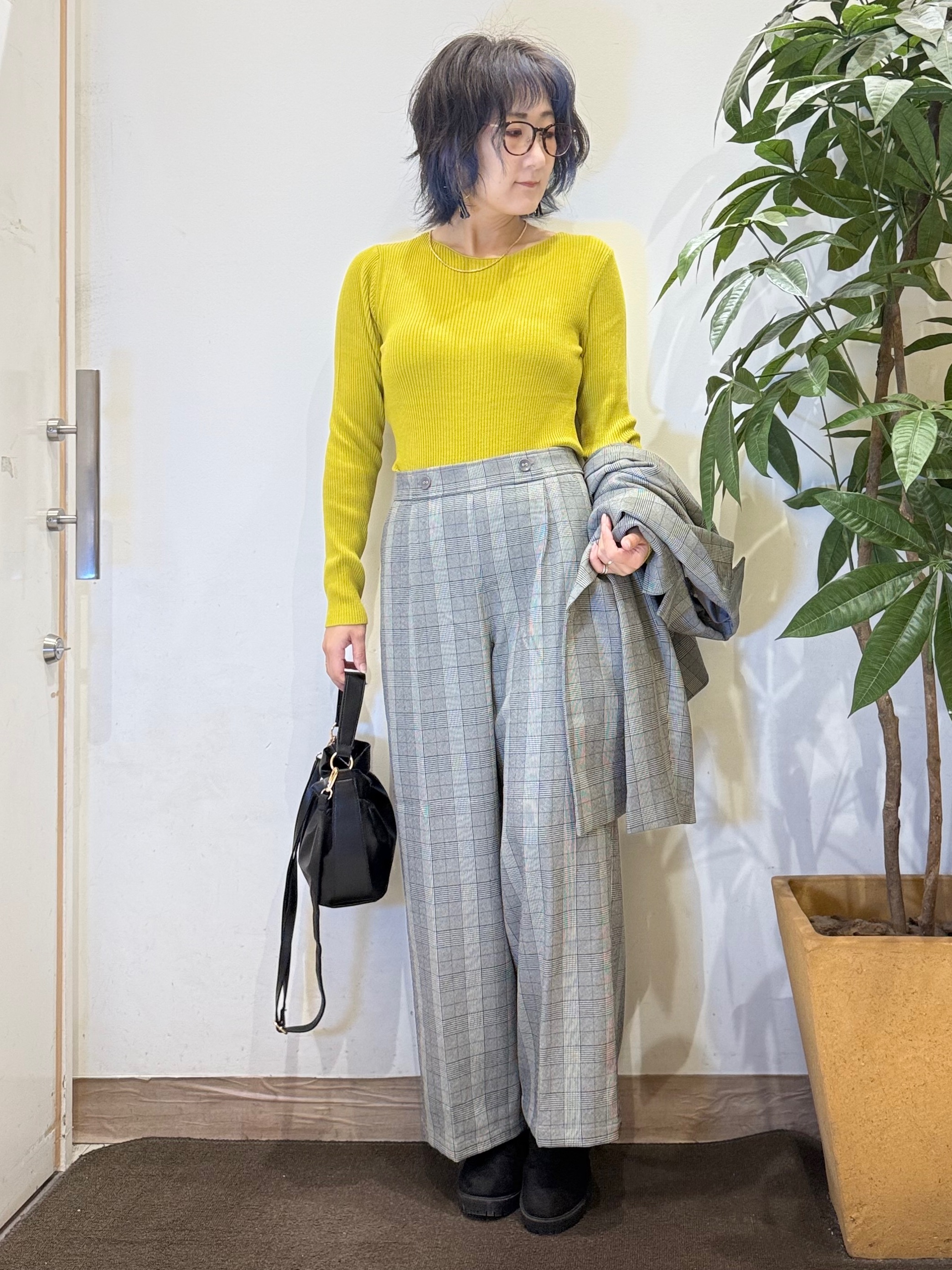 misakiさんの「SHOO･LA･RUE｜【セットアップ可/洗濯後しわになりにくい】ウールフィール ダブルジャケット」を使ったコーディネート
