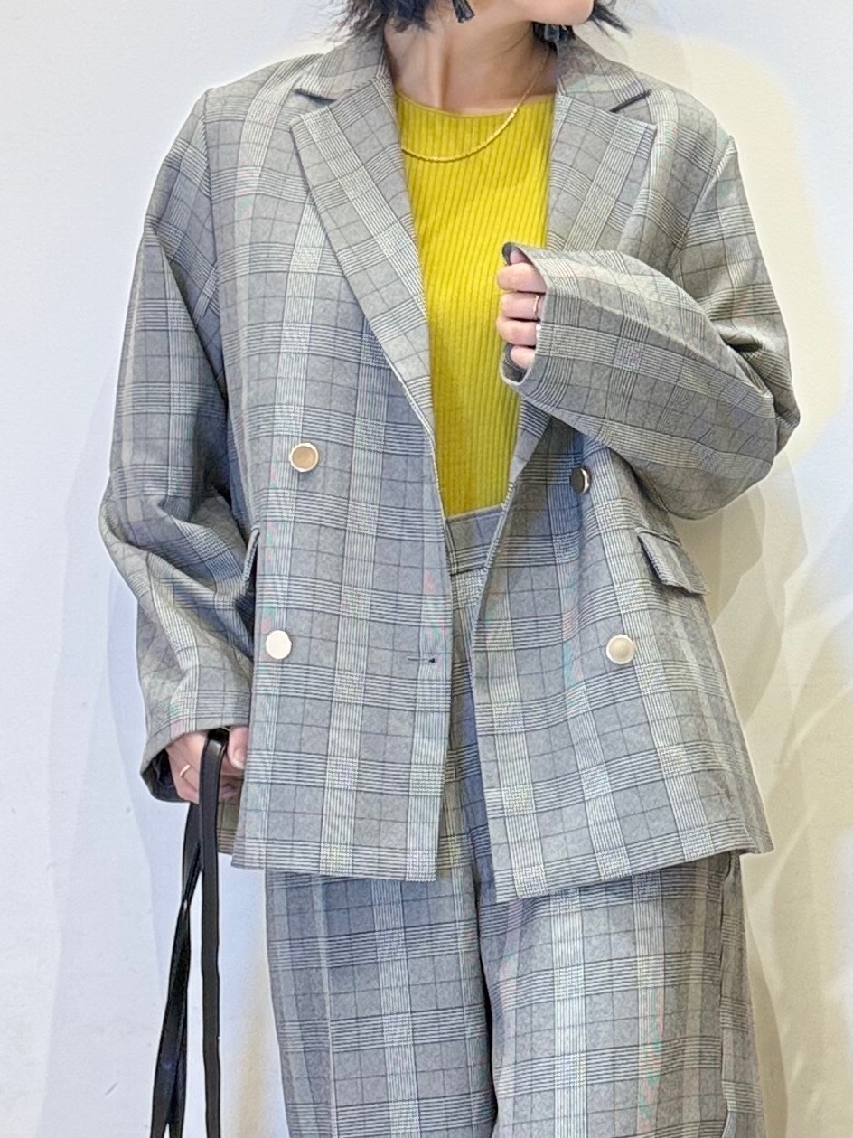 misakiさんの「SHOO･LA･RUE｜【セットアップ可/洗濯後しわになりにくい】ウールフィール ダブルジャケット」を使ったコーディネート