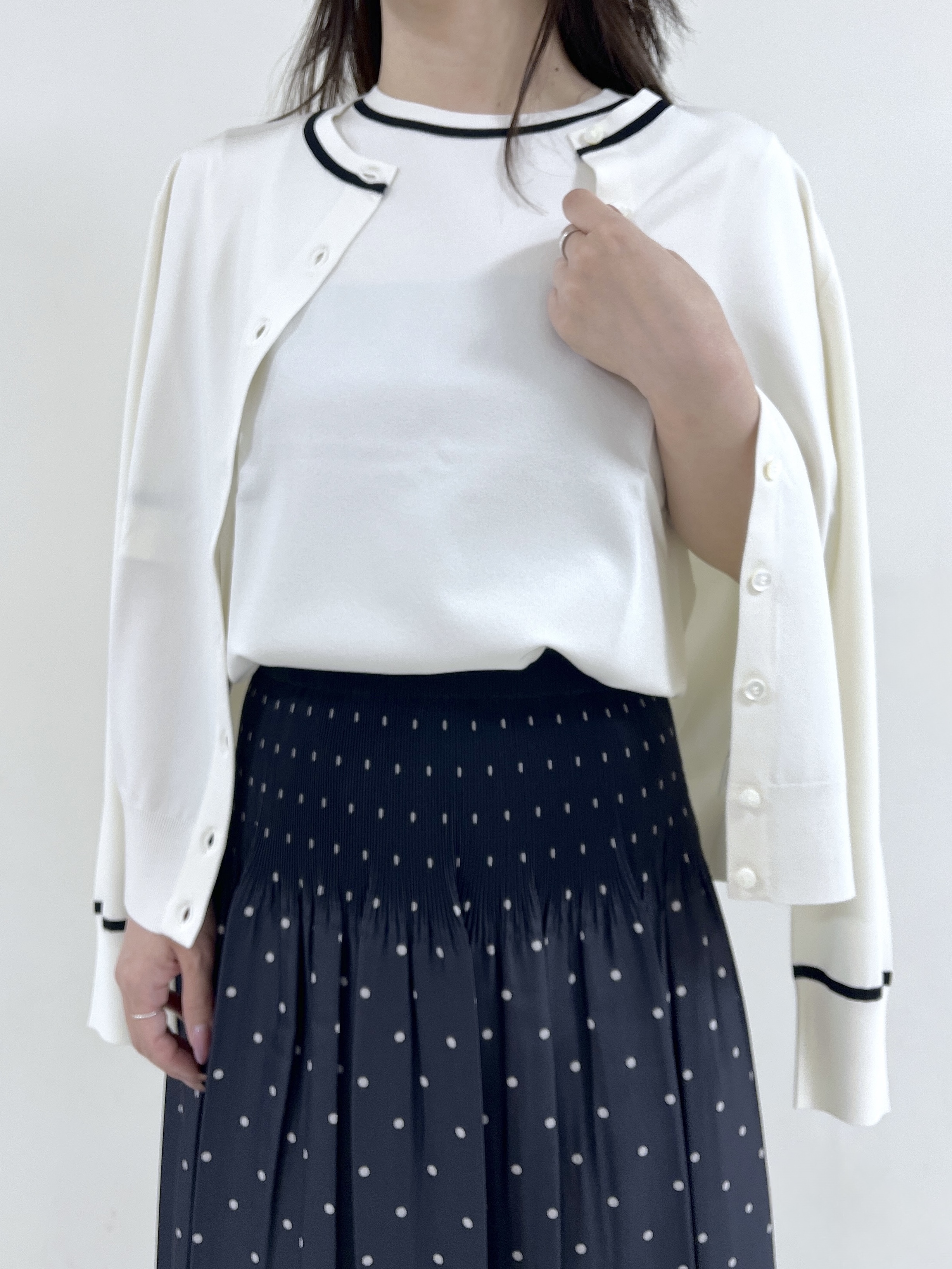 Ukiさんの「UNTITLED｜【アンサンブル可能/秋羽織り】コンパクトニットカーディガン」を使ったコーディネート