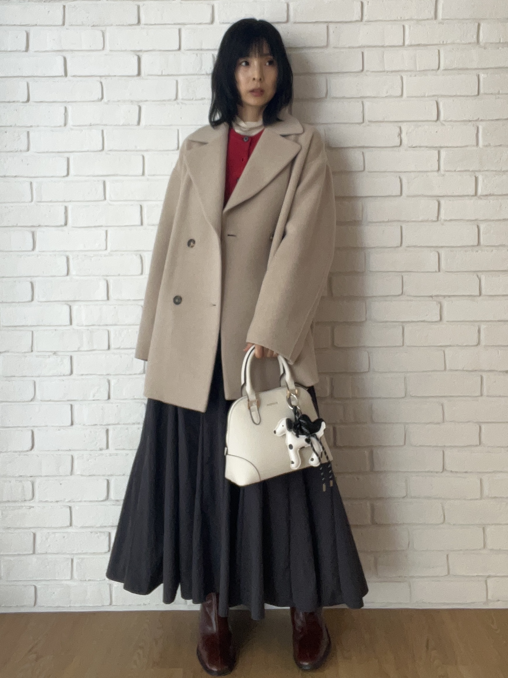 misaさんの「DRESSTERIOR｜モノトーンドッグチャーム」を使ったコーディネート