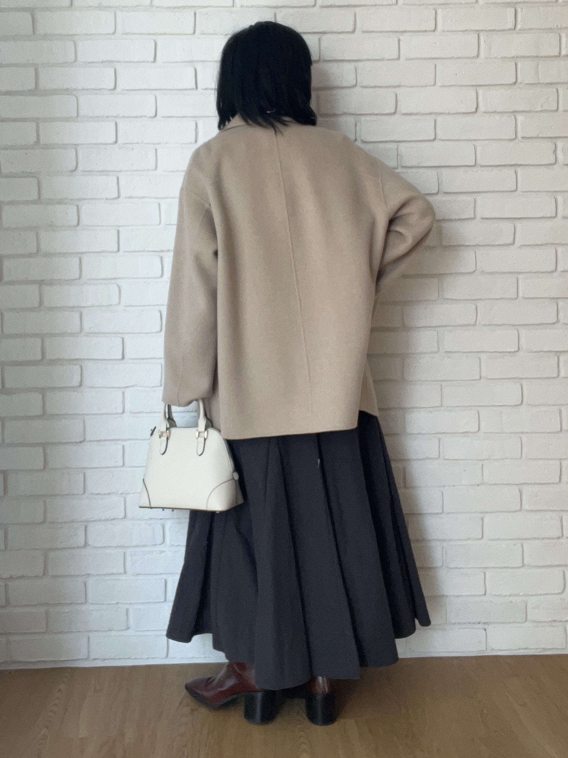 misaさんの「DRESSTERIOR｜モノトーンドッグチャーム」を使ったコーディネート