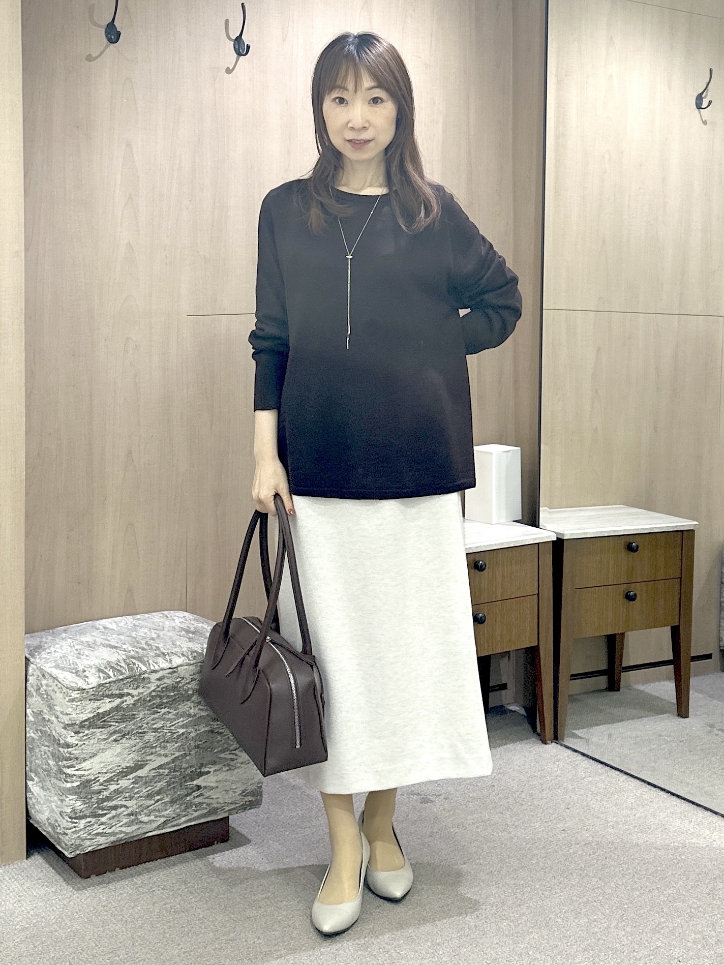 Miwaさんの「UNTITLED｜【きれいに体型カバー/8色展開】Aラインシルエットニットプルオーバー」を使ったコーディネート