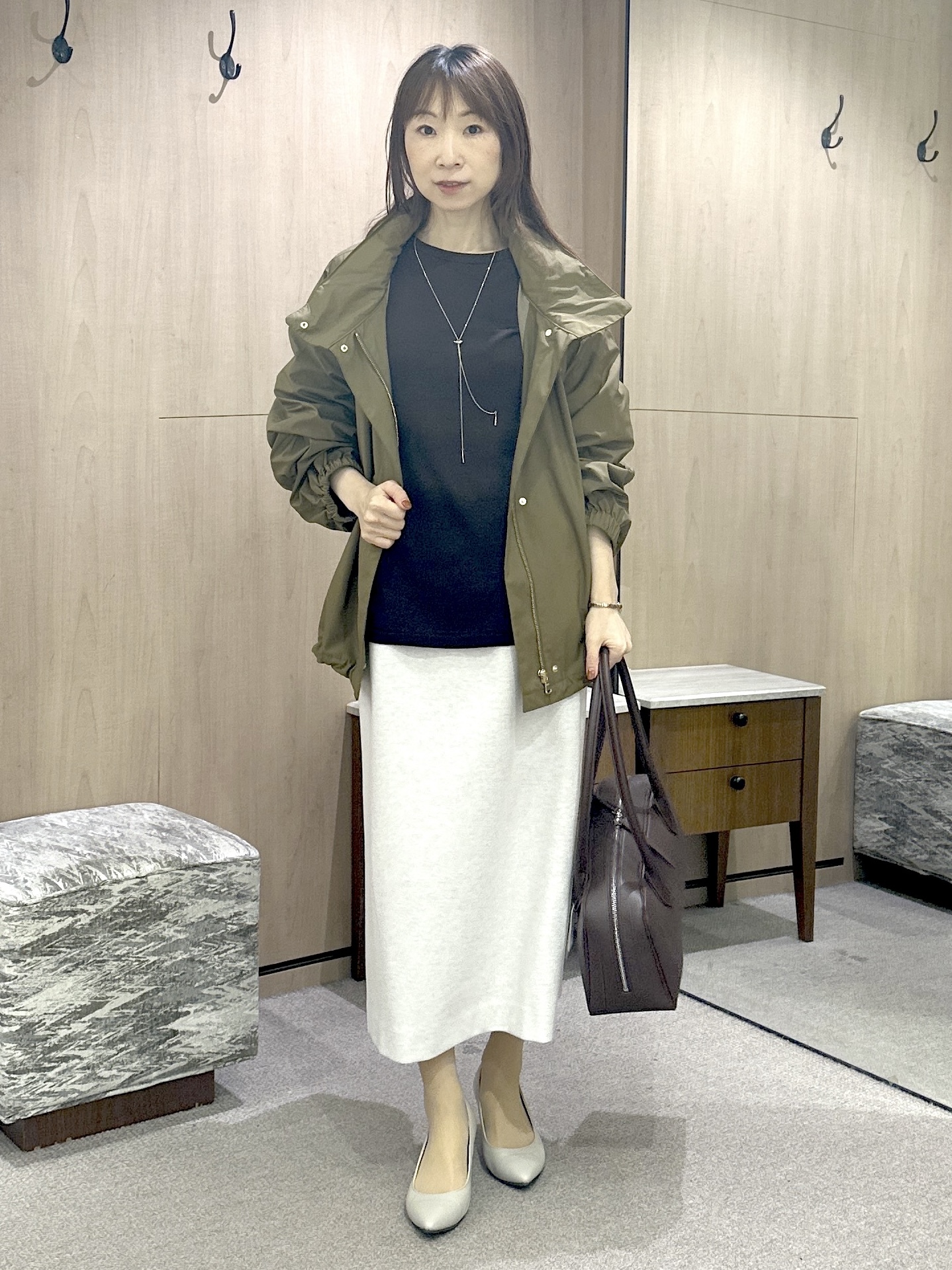 Miwaさんの「UNTITLED｜【きれいに体型カバー/8色展開】Aラインシルエットニットプルオーバー」を使ったコーディネート