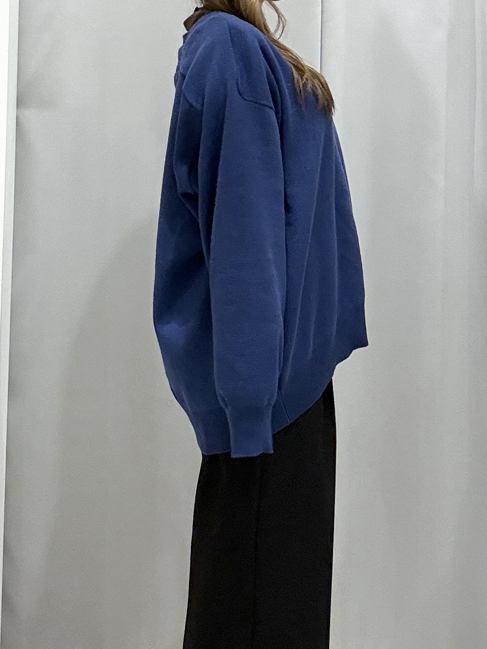 shioさんの「SHOO･LA･RUE｜【毛玉になりにくい/S-LL/洗濯機可/体型カバー】Vネックゆったりカーディガン」を使ったコーディネート