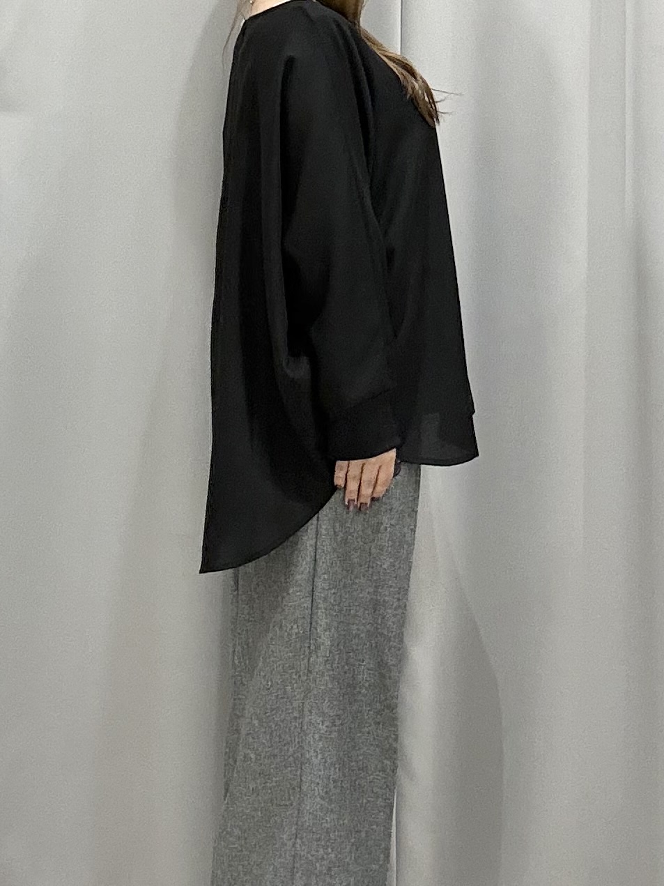 shioさんの「SHOO･LA･RUE｜【2点セット／着方いろいろ】ビスチェ&times;センタープレスパンツ セットアップ」を使ったコーディネート