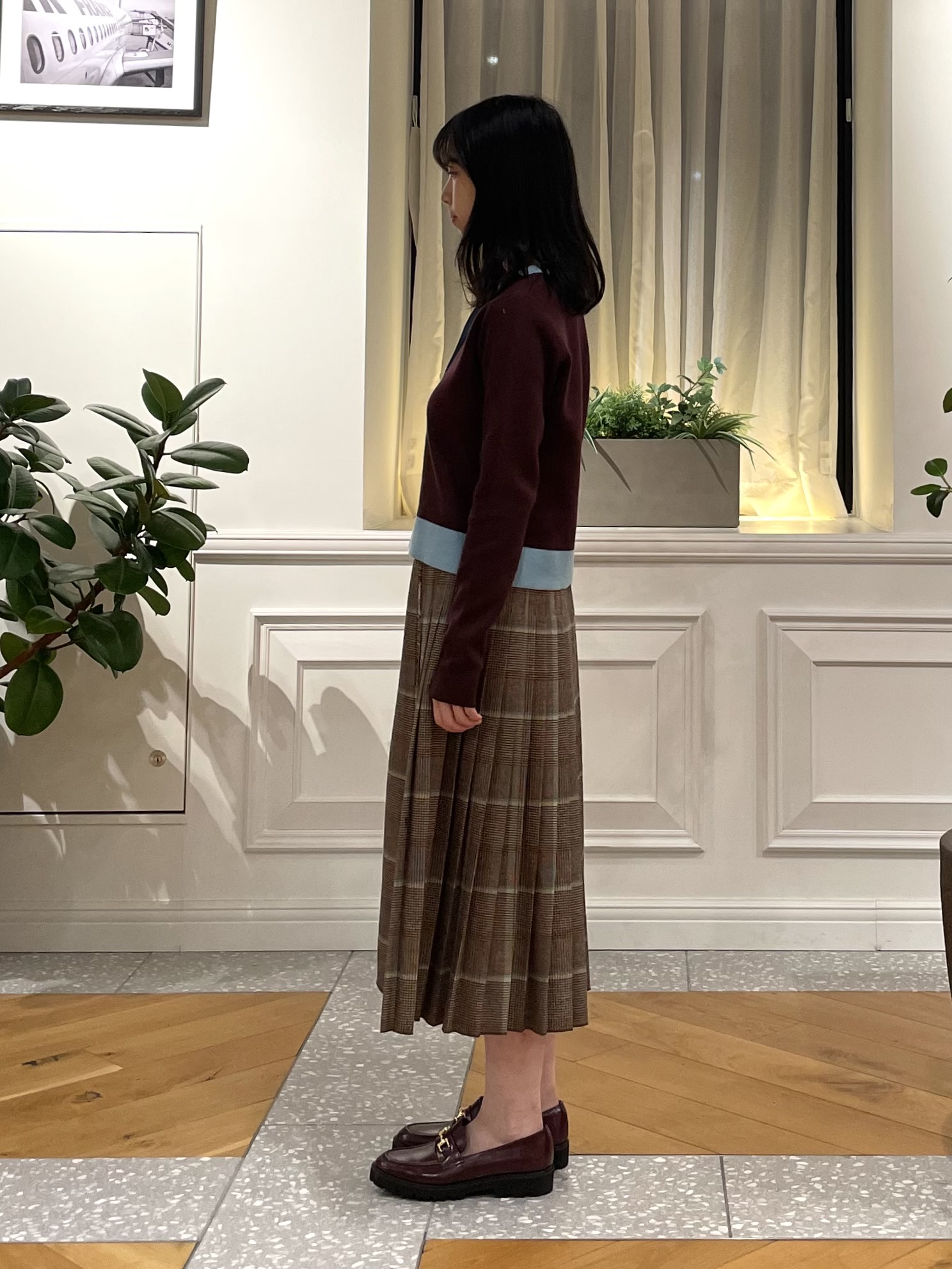 Lilyさんの「DRESSTERIOR｜【マシンウォッシャブル】コットンカシミヤバイカラーカーディガン」を使ったコーディネート