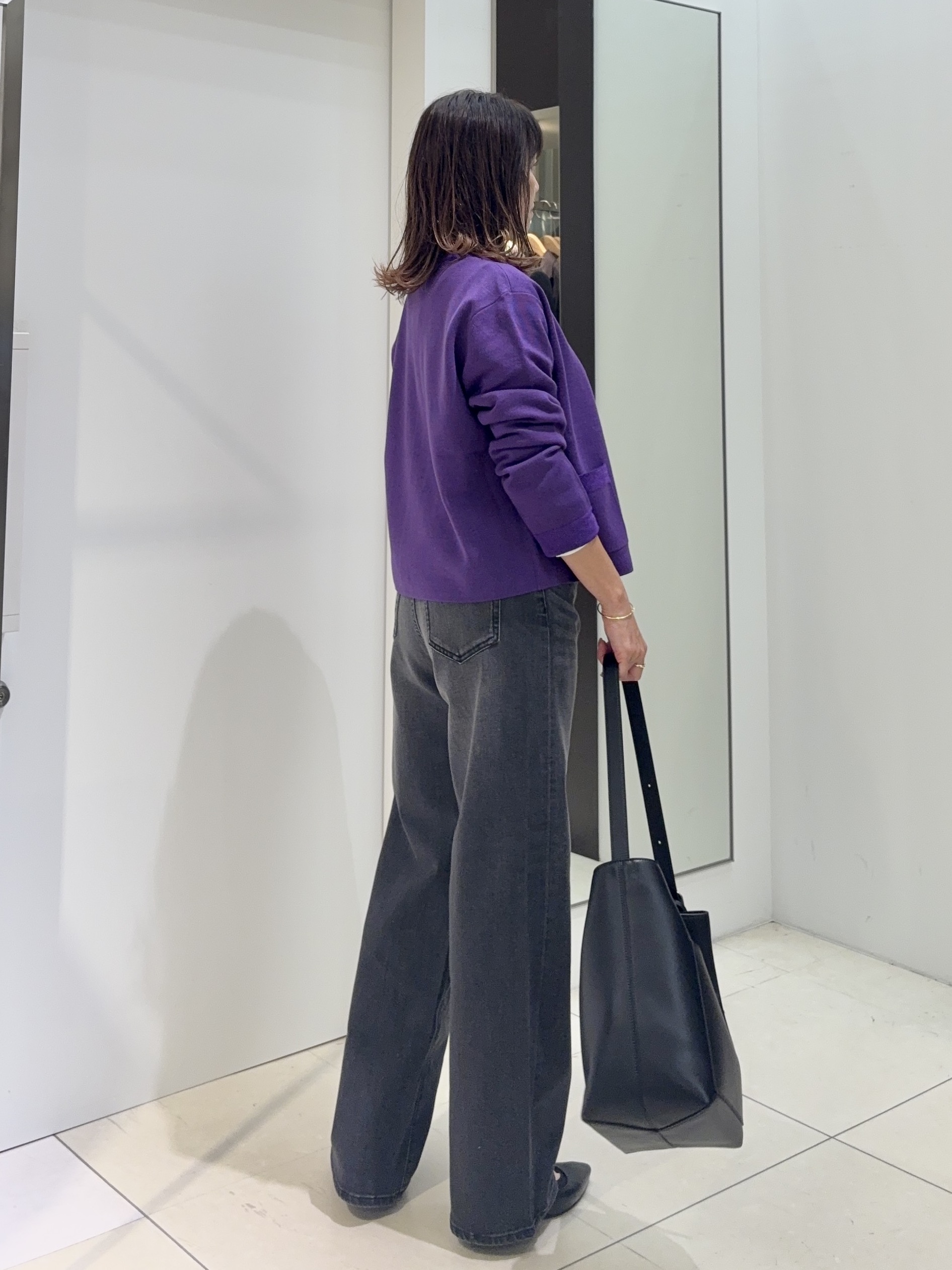 tomoさんの「UNTITLED｜【アンサンブル可/ジャケットライク】モールラインカーディガン」を使ったコーディネート